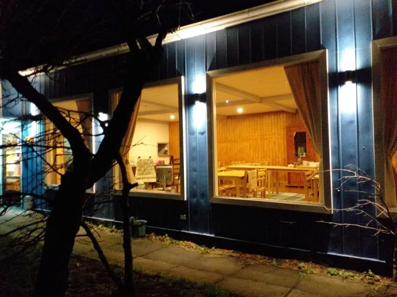 Facade/entrance in Hostal Los Pinos