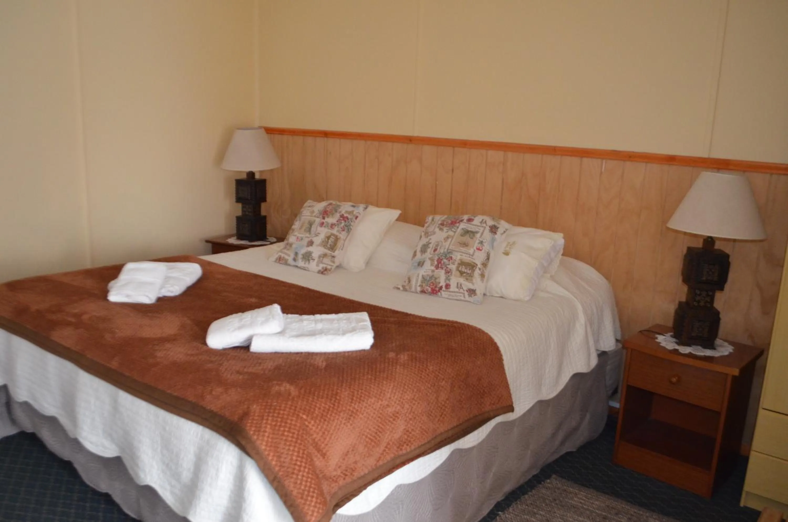 Bedroom in Hostal Los Pinos