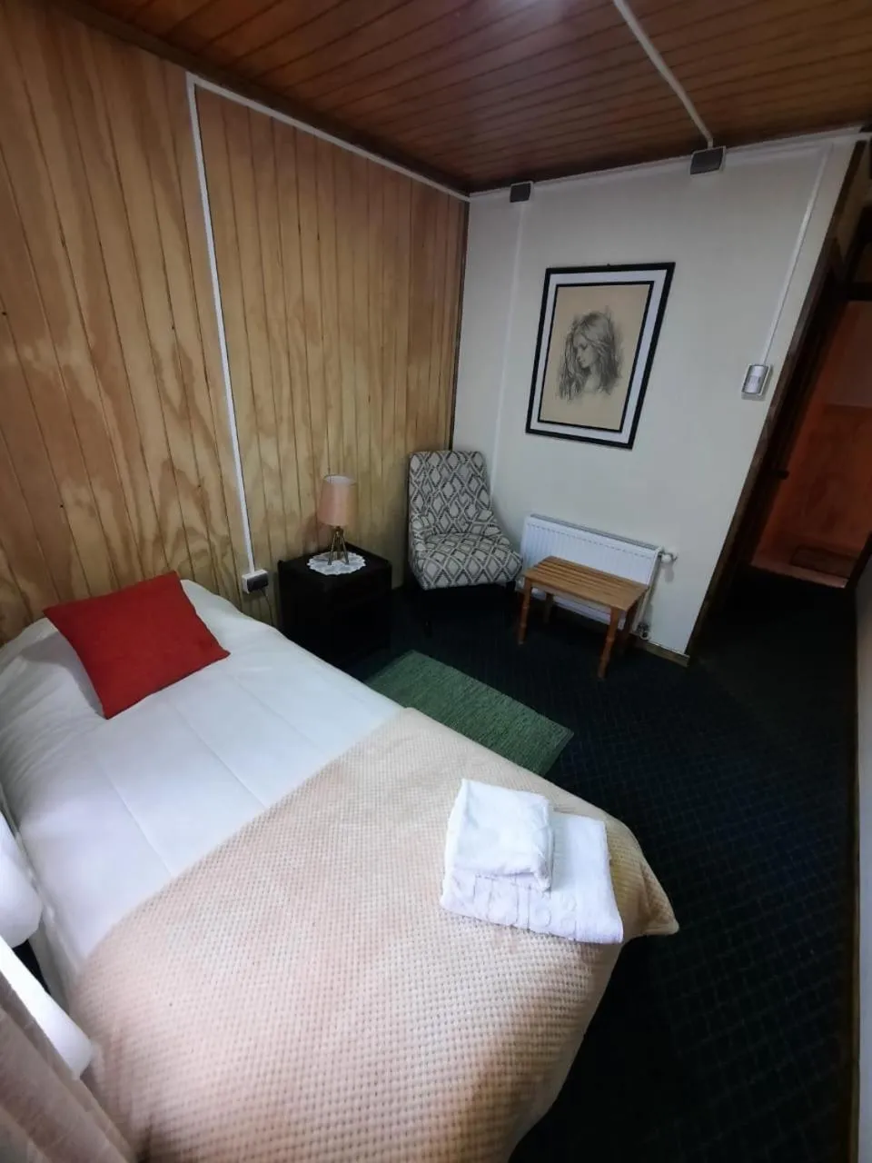 Bed in Hostal Los Pinos