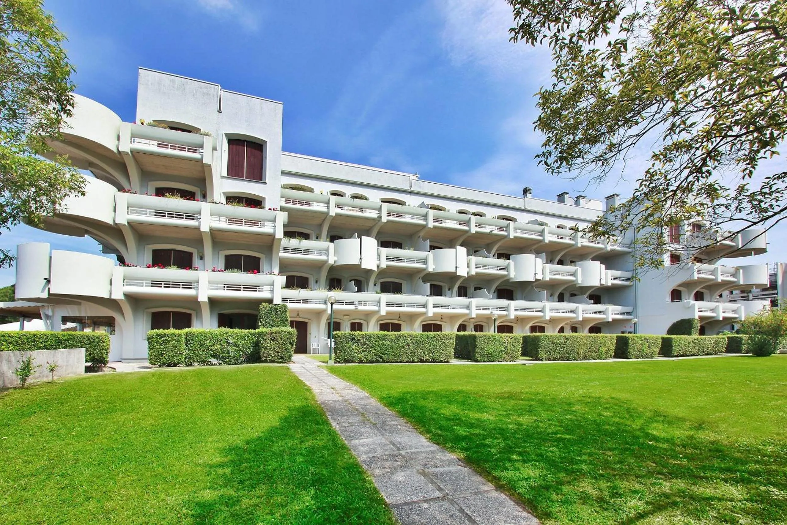 Property building in Aparthotel Ponza