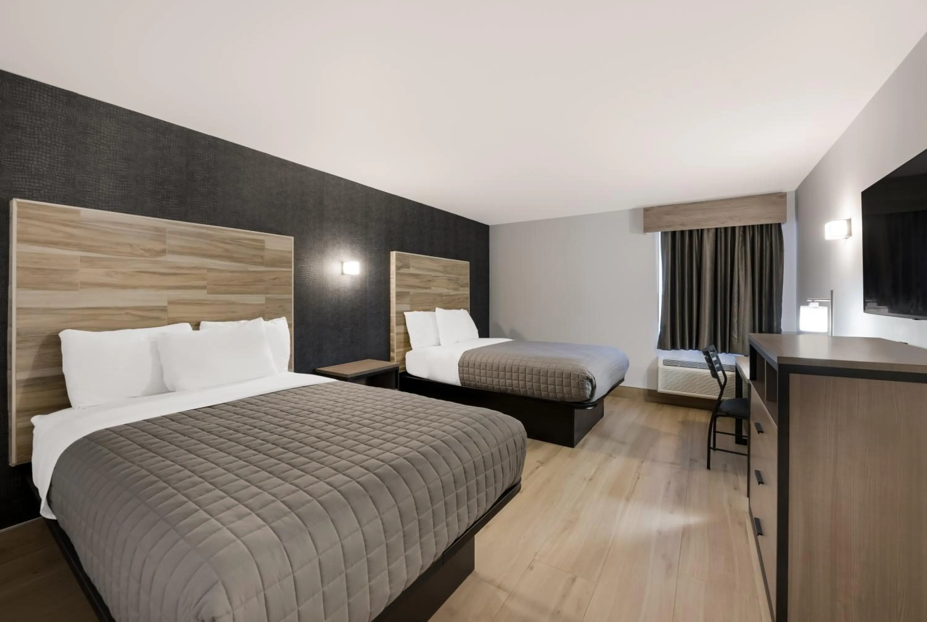 Bed in Essence Express Wayne