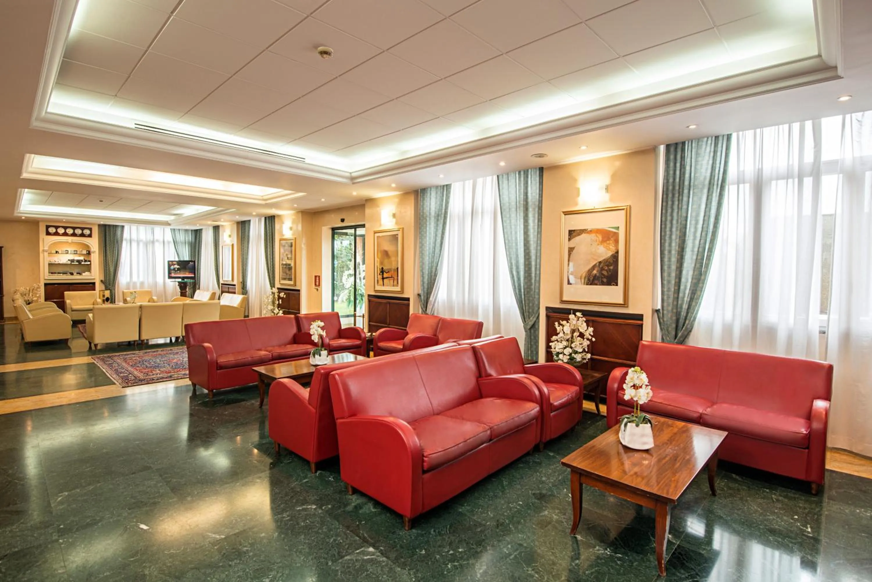 Lobby or reception in As Hotel Dei Giovi