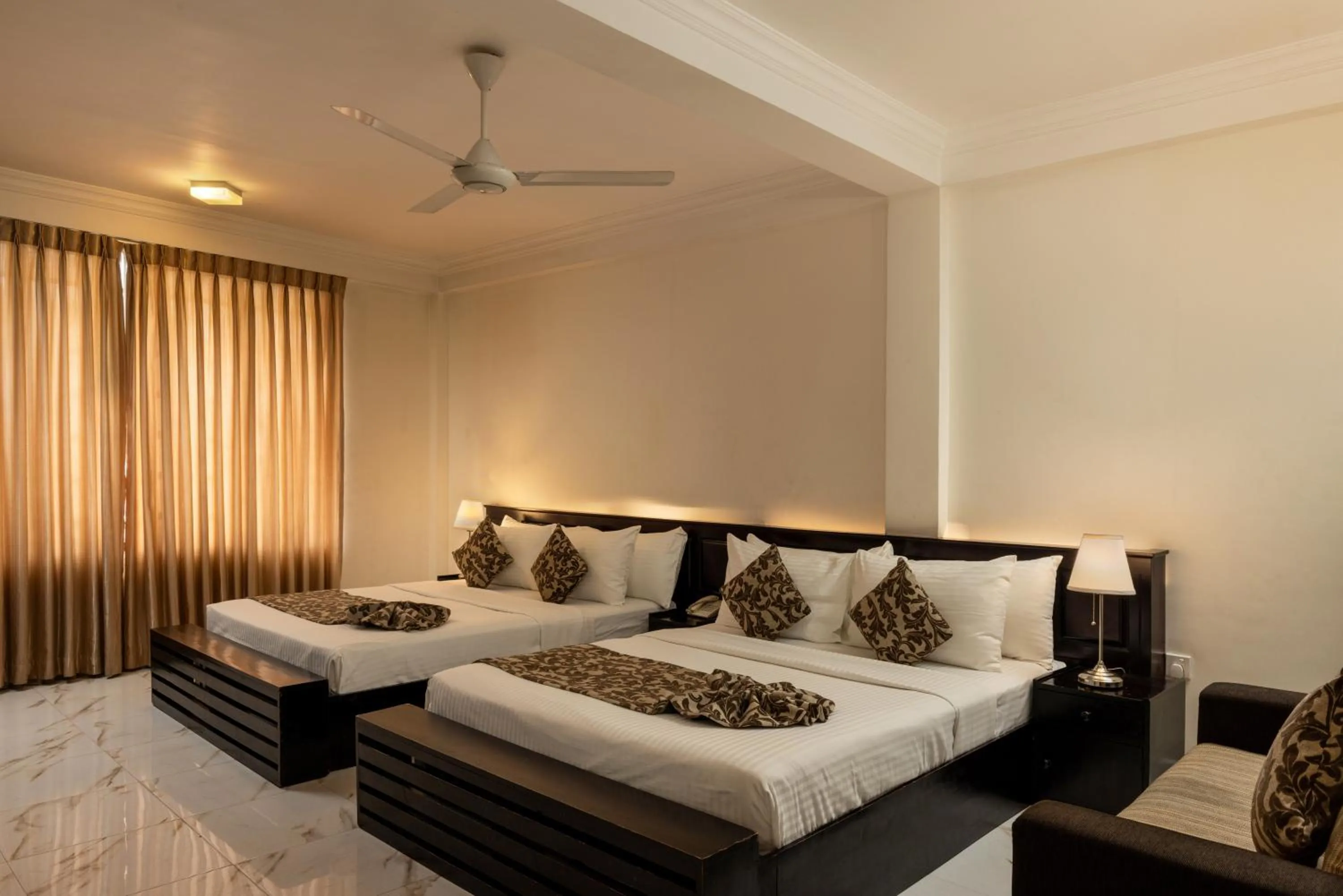 Bed in Cafe Aroma Inn