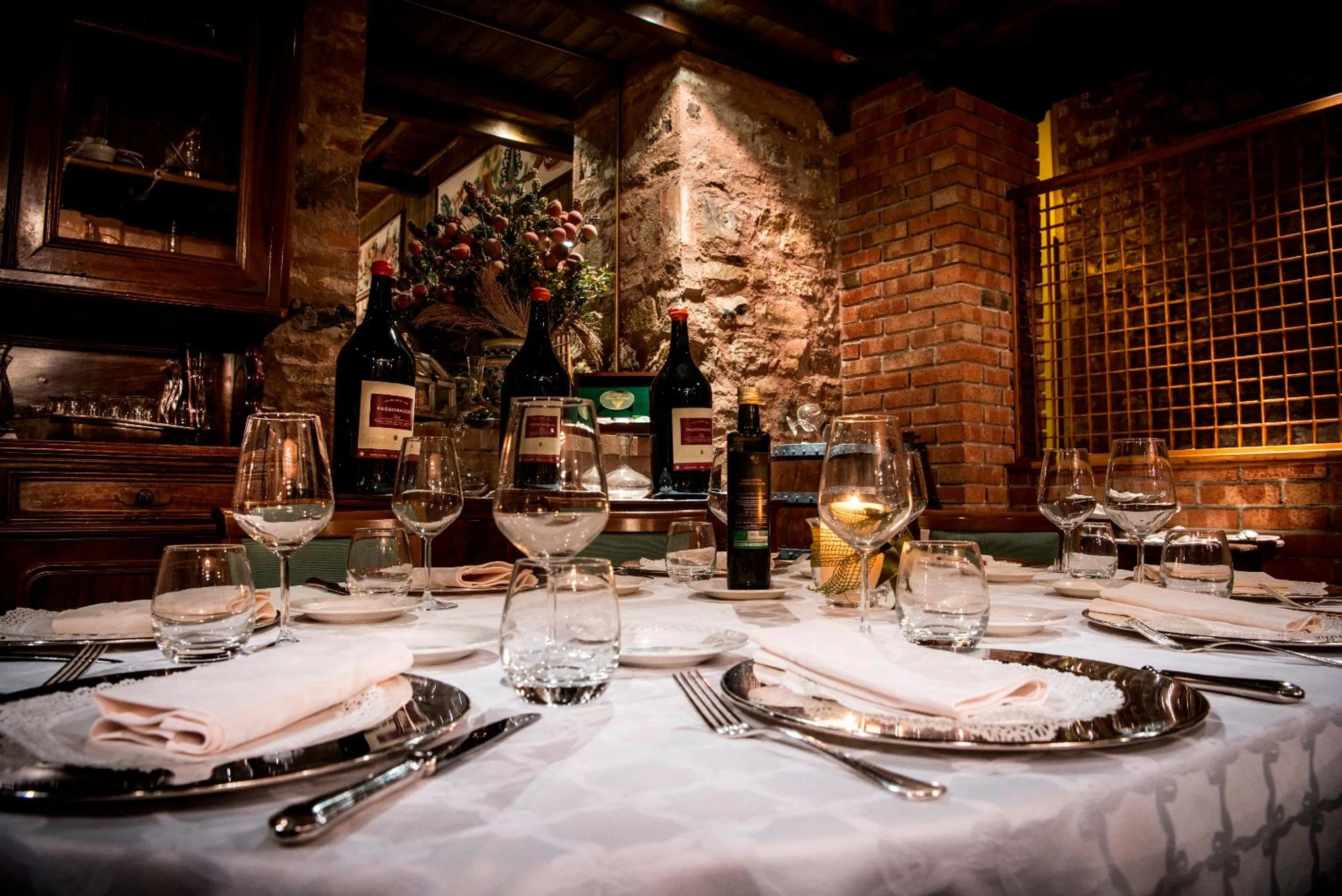 Meals in Relais Abbazia Santa Anastasia Resort & Winery