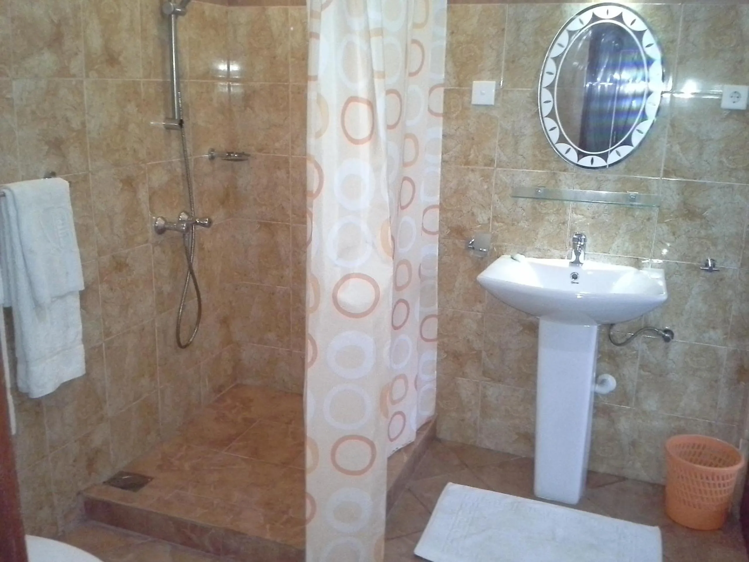 Bathroom in White Bridge House & Resort