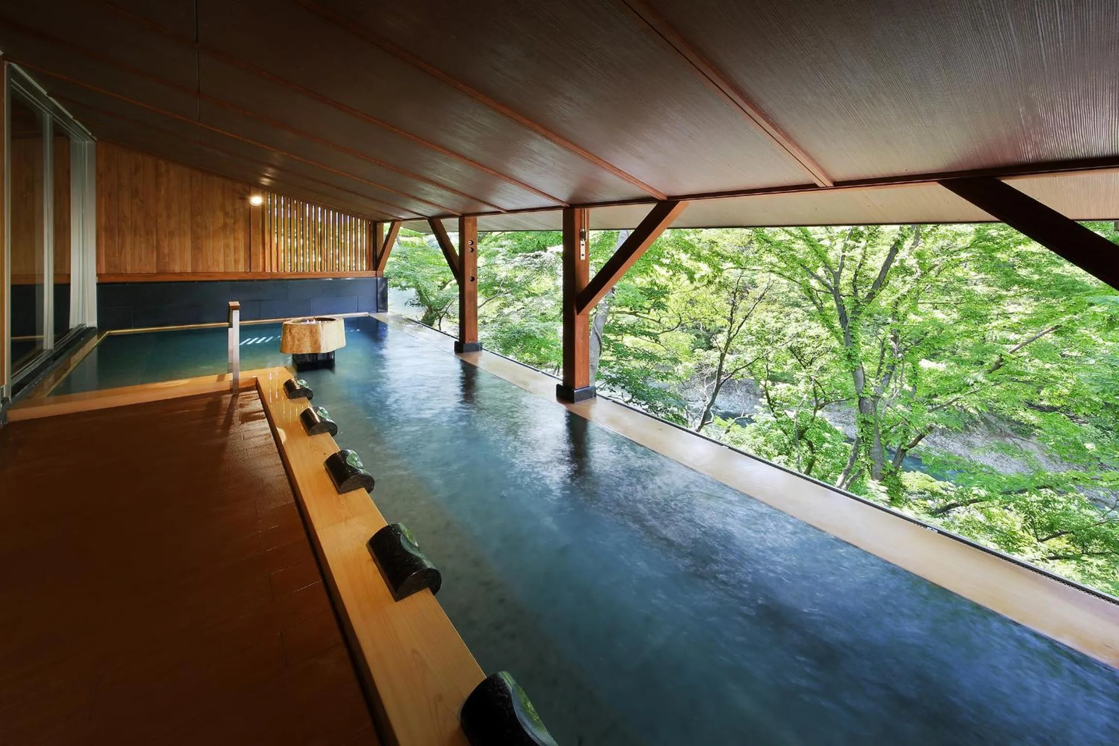 Hot Spring Bath in Nanaeyae
