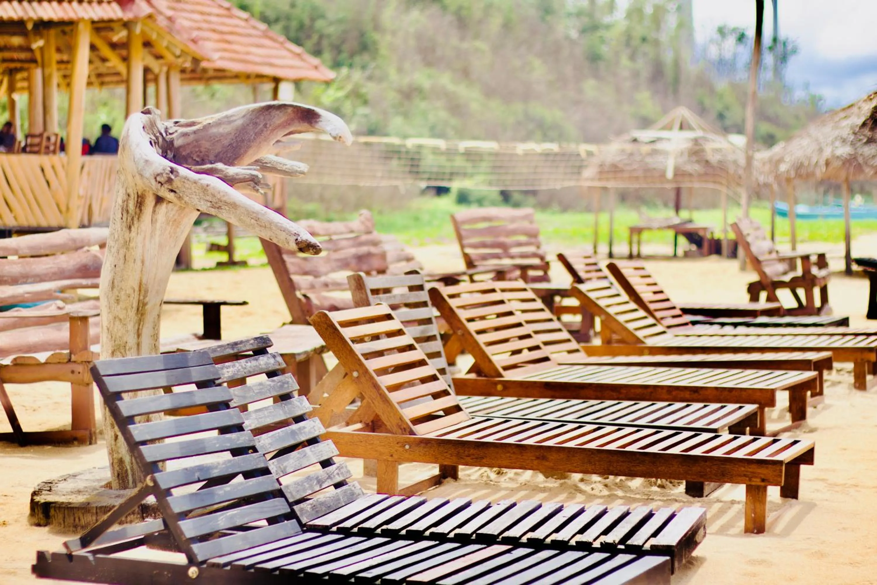 Omeesha Beach Hotel