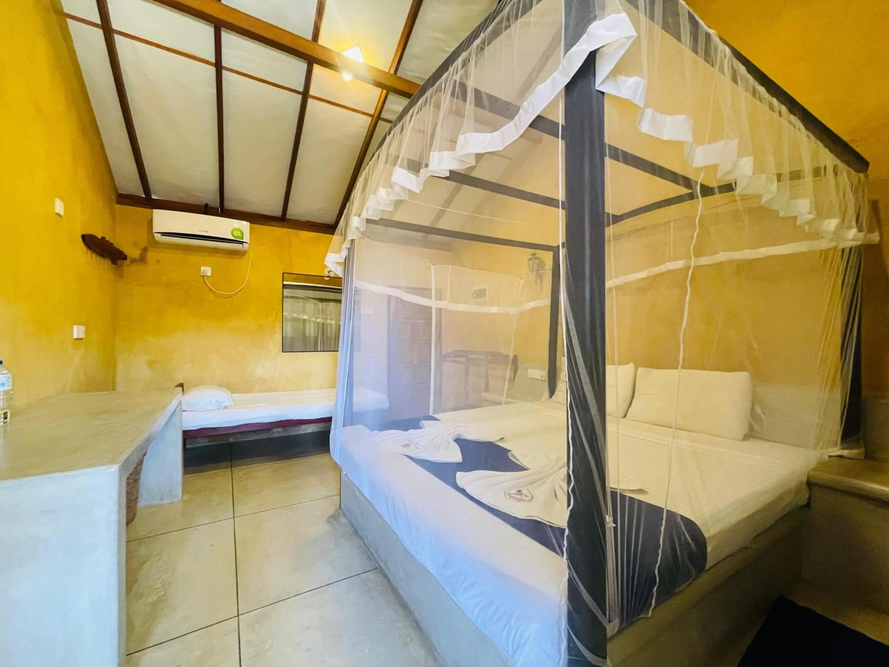 Omeesha Beach Hotel
