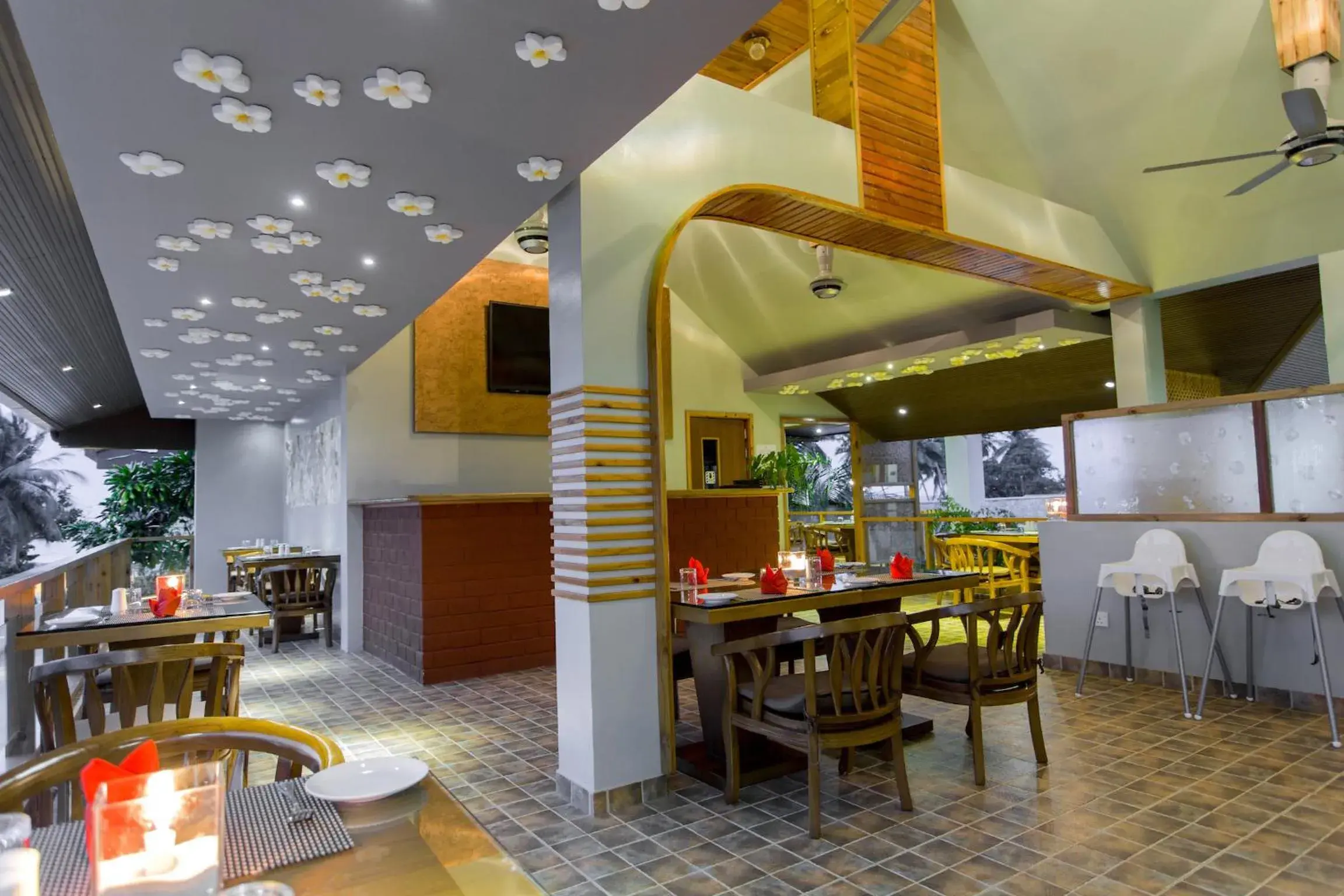 Restaurant/places to eat in Kaani Village & Spa Restaurant/places to eat in Kaani Village & Spa