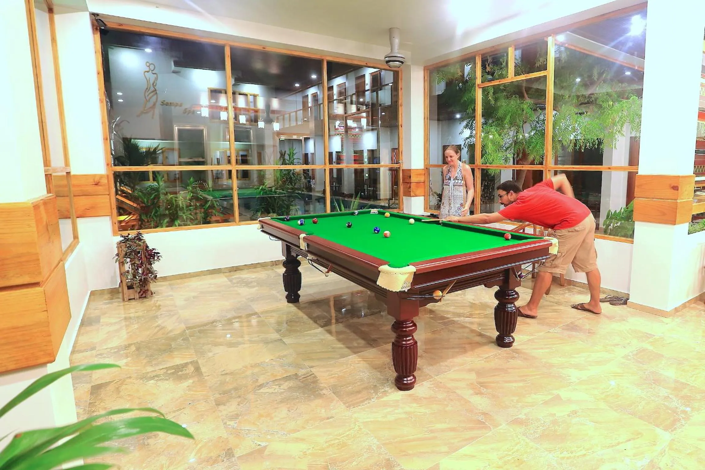 Billiard in Kaani Village & Spa