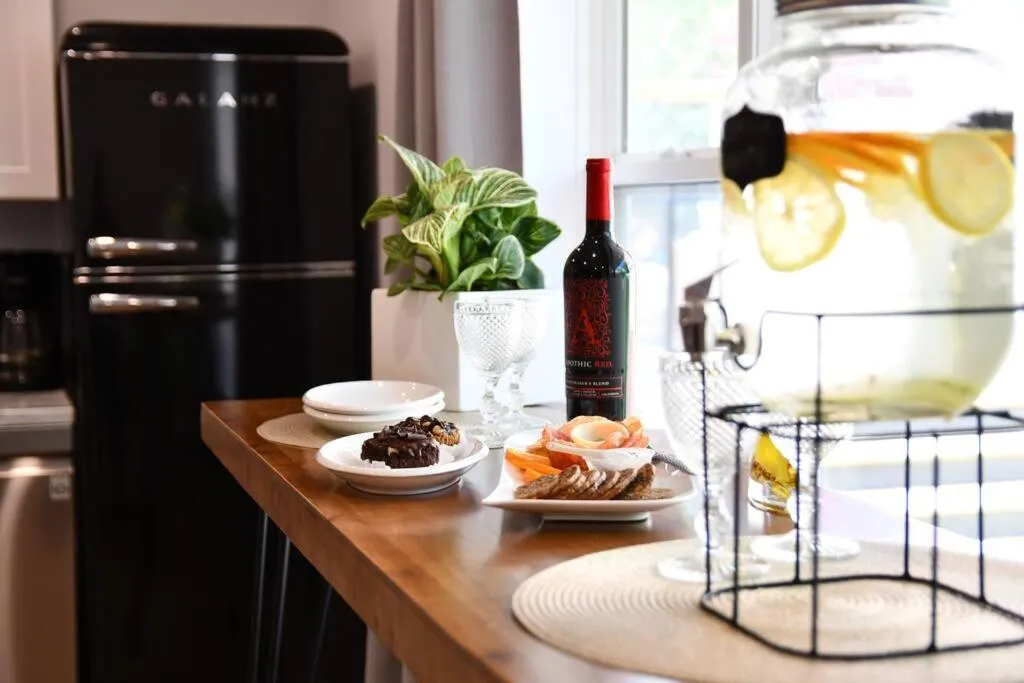 Kitchen or kitchenette in Jardin Suites Highfield