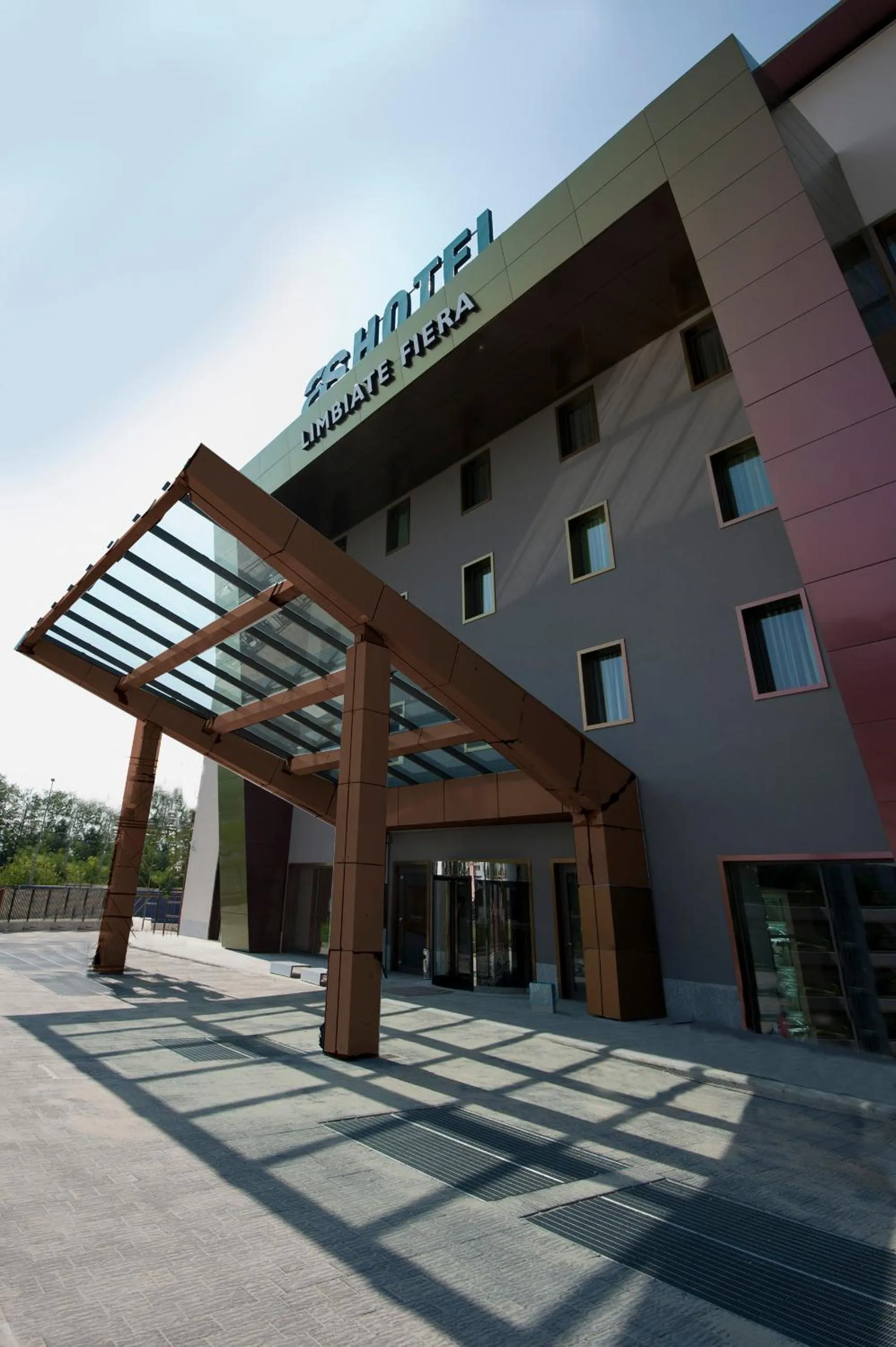Facade/entrance in AS Hotel Limbiate Fiera
