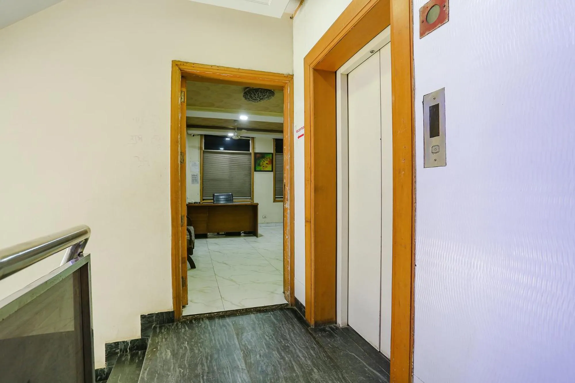 elevator in FabHotel Blue Moon Home Stay
