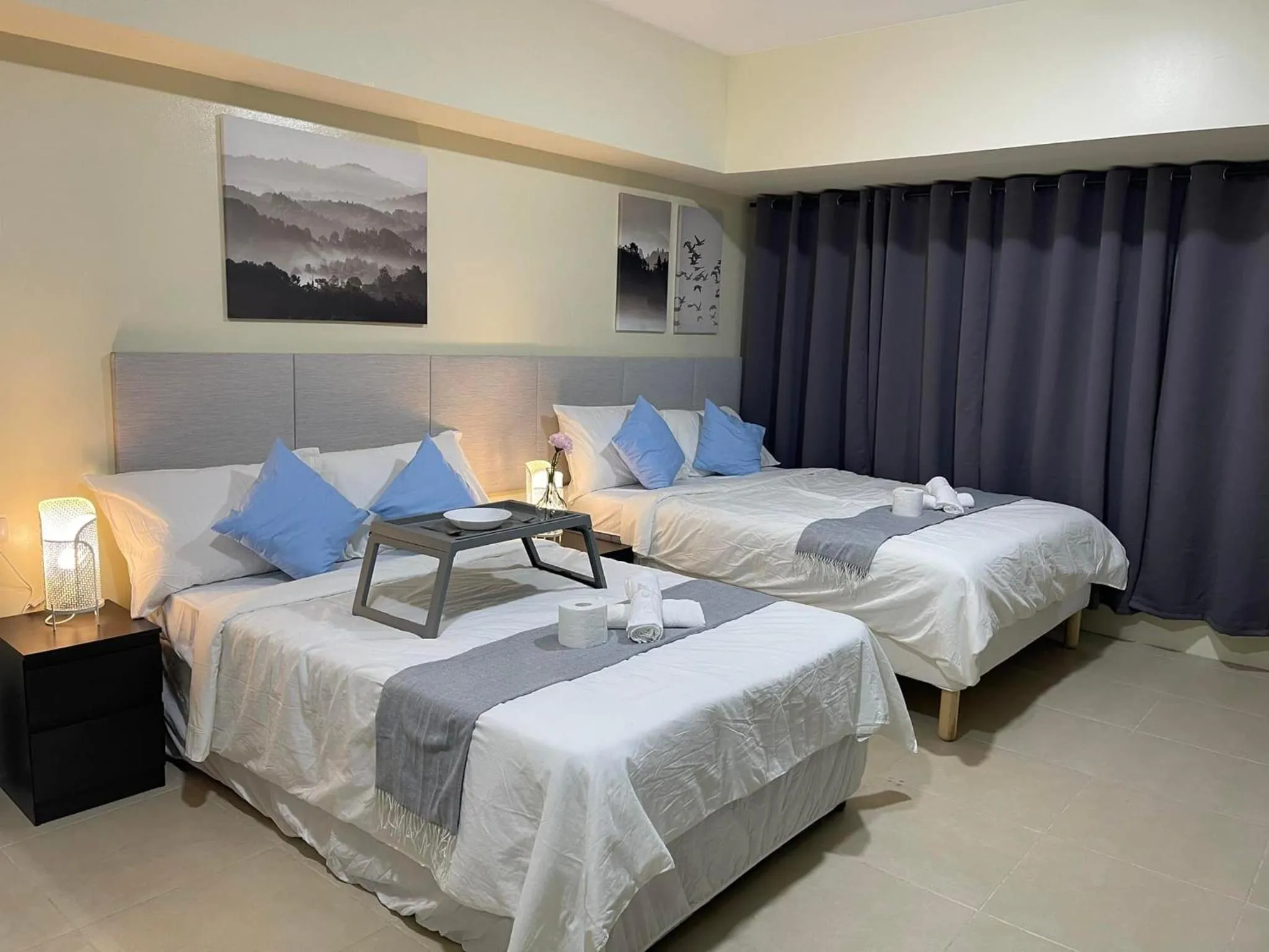 Photo of the whole room, Bed in Serin Tagaytay Staycation