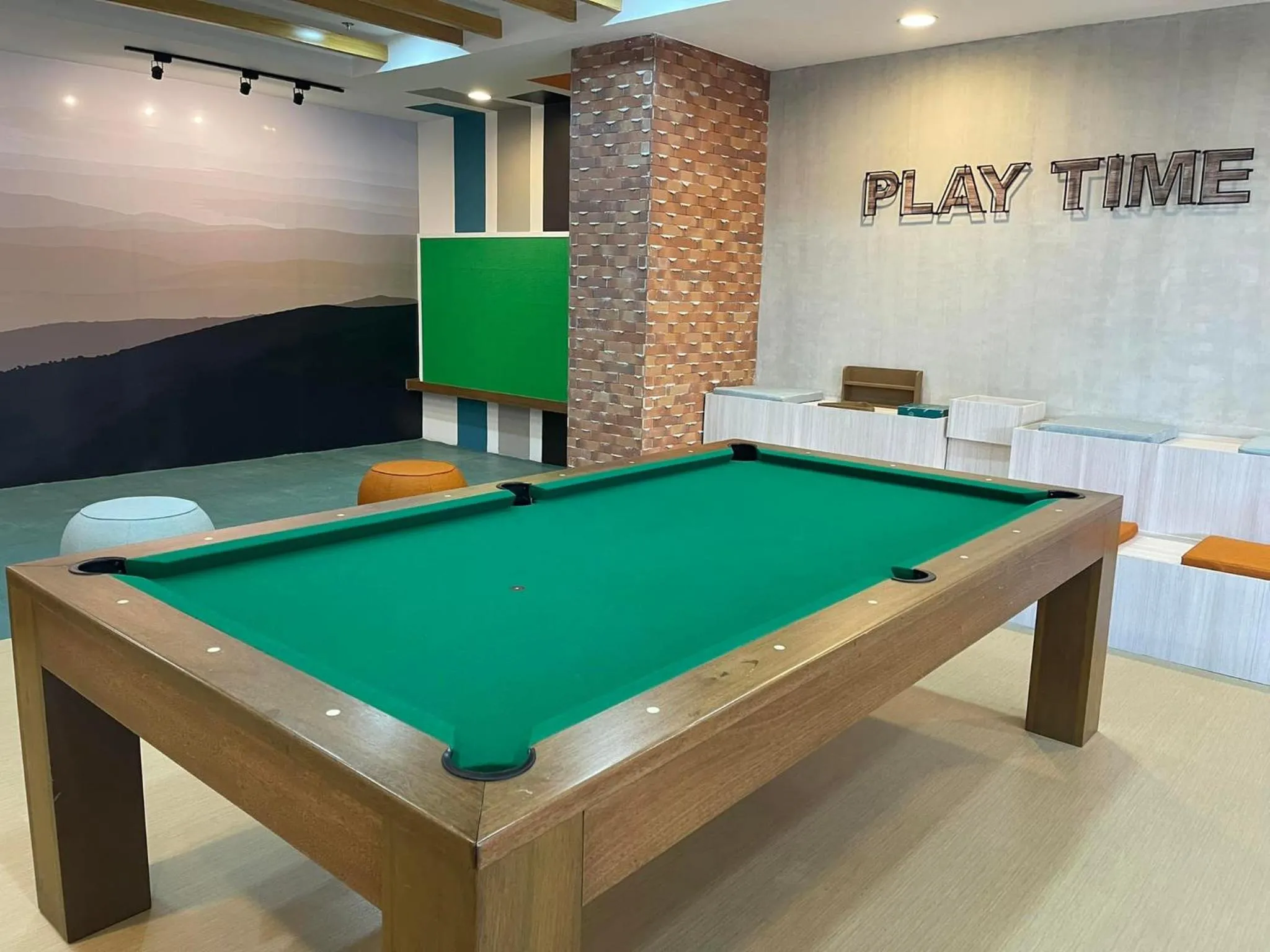 Billiard in Serin Tagaytay Staycation