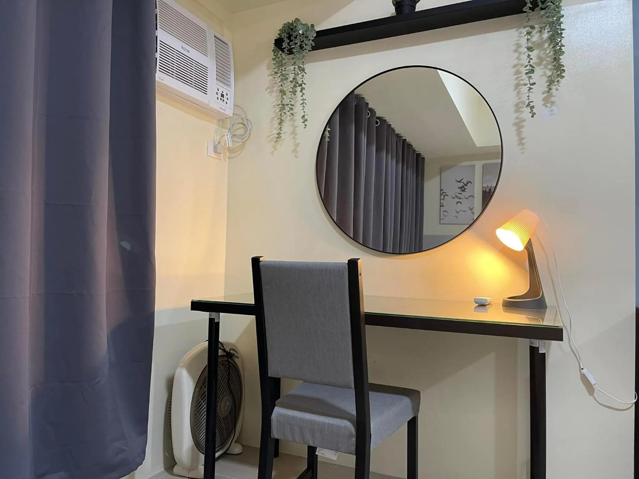 Communal lounge/ TV room in Serin Tagaytay Staycation