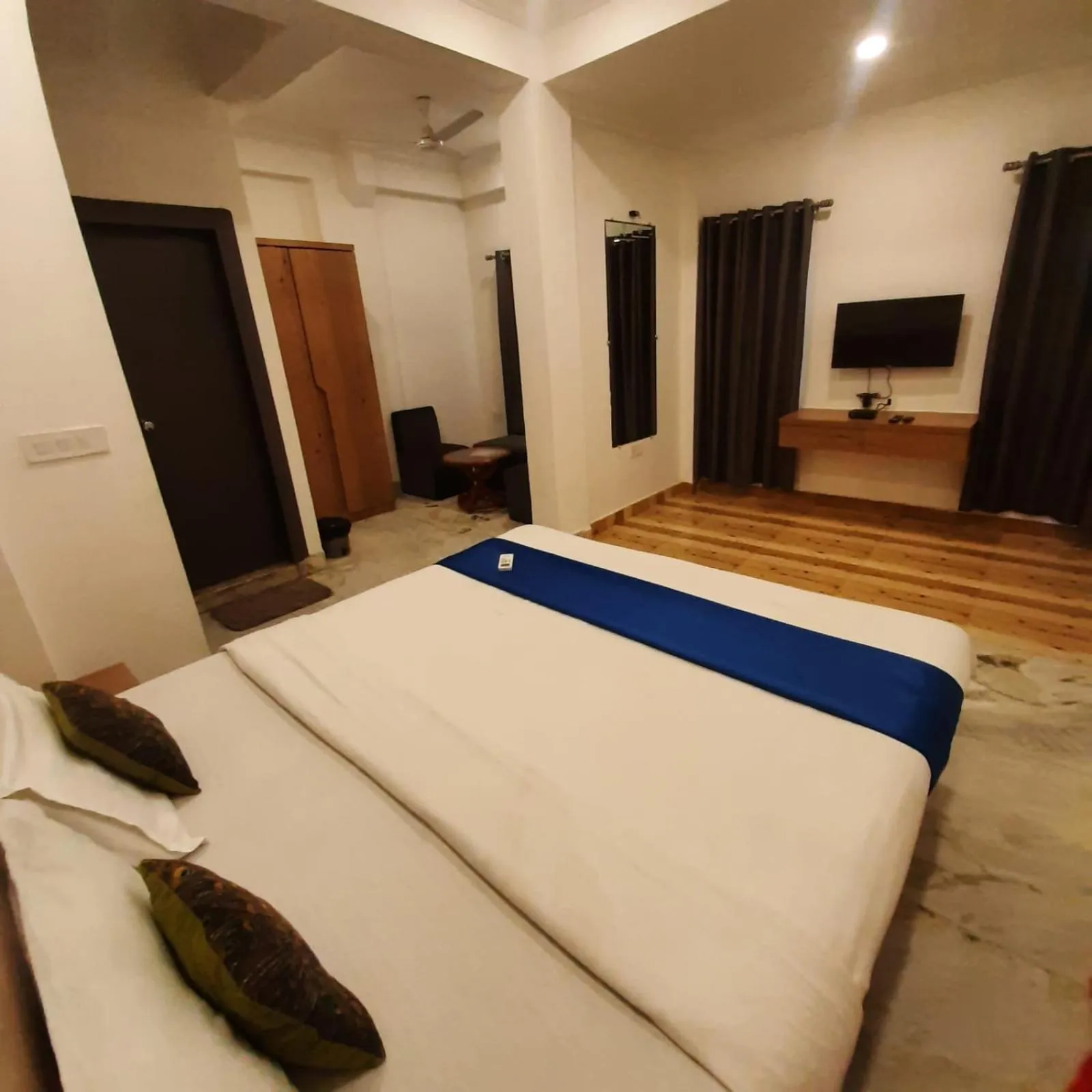 Photo of the whole room in Hotel Nisha Nest, Bhopal