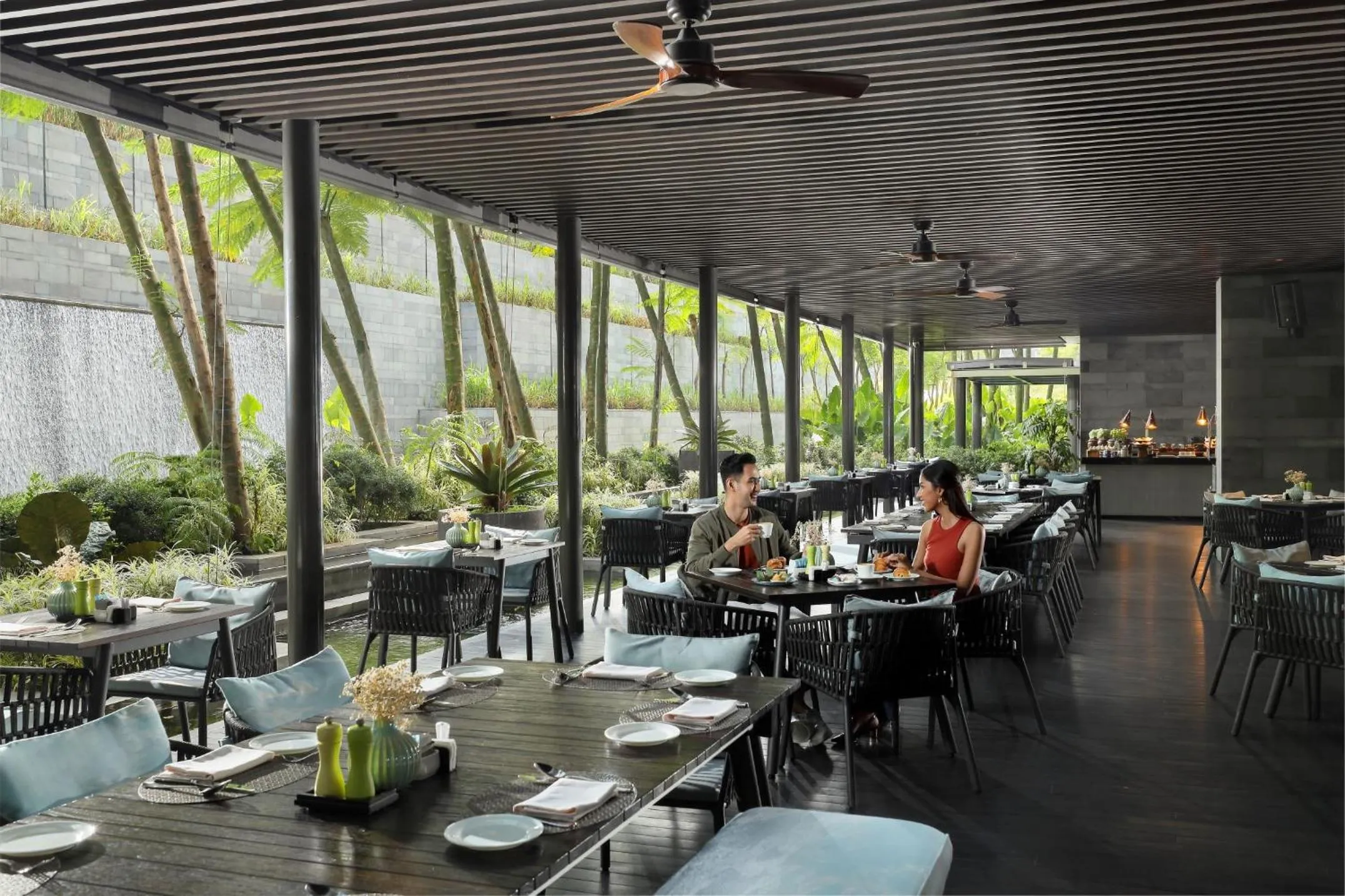 Restaurant/places to eat in Padma Hotel Semarang