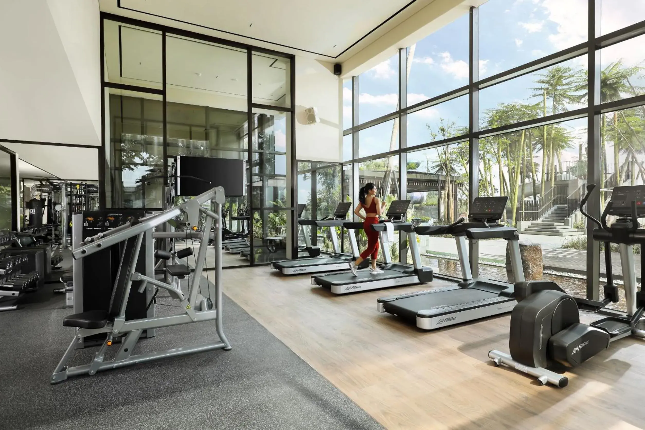 Fitness centre/facilities in Padma Hotel Semarang Fitness centre/facilities in Padma Hotel Semarang