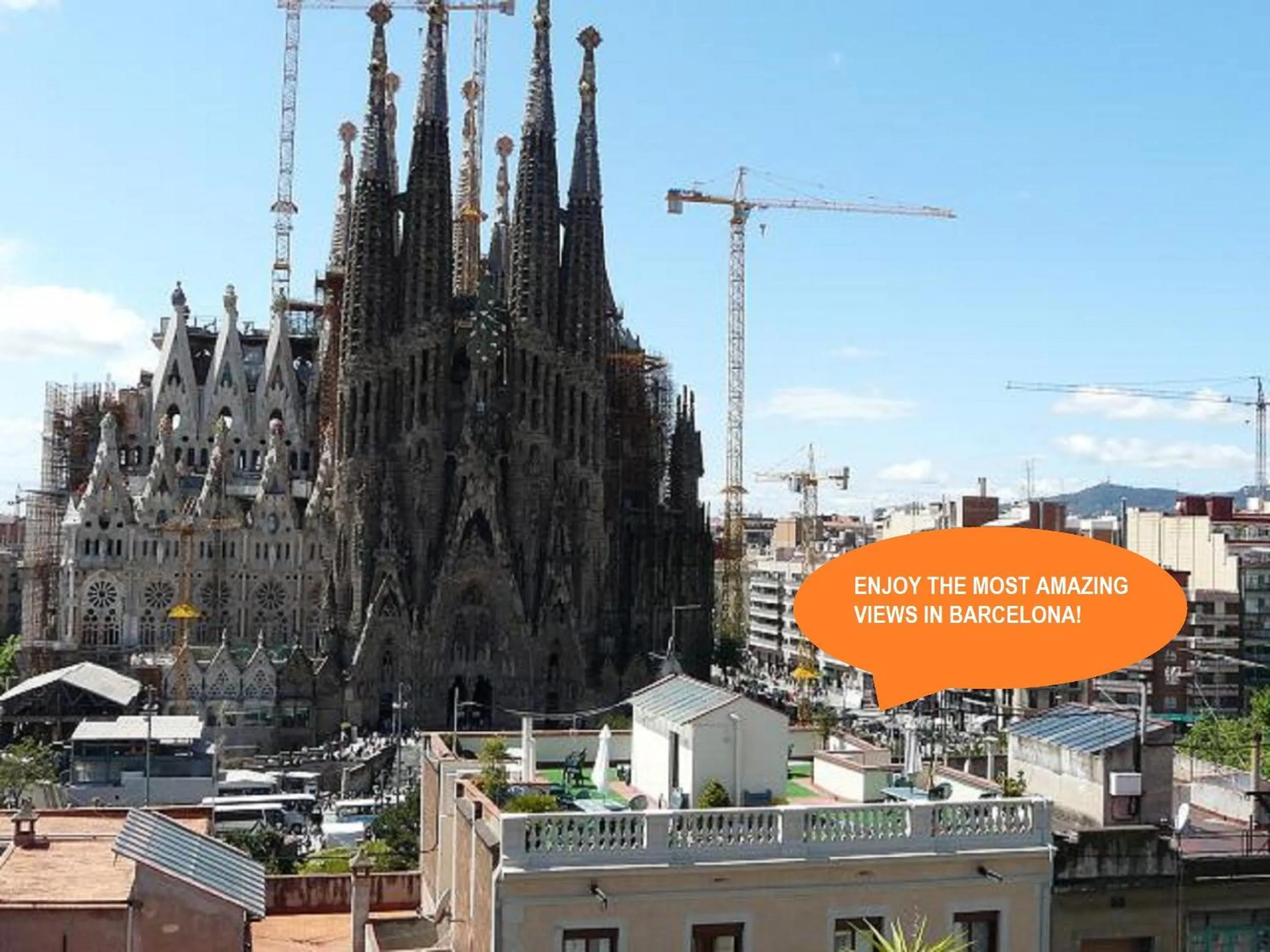 Bird's eye view in Absolute Sagrada Familia