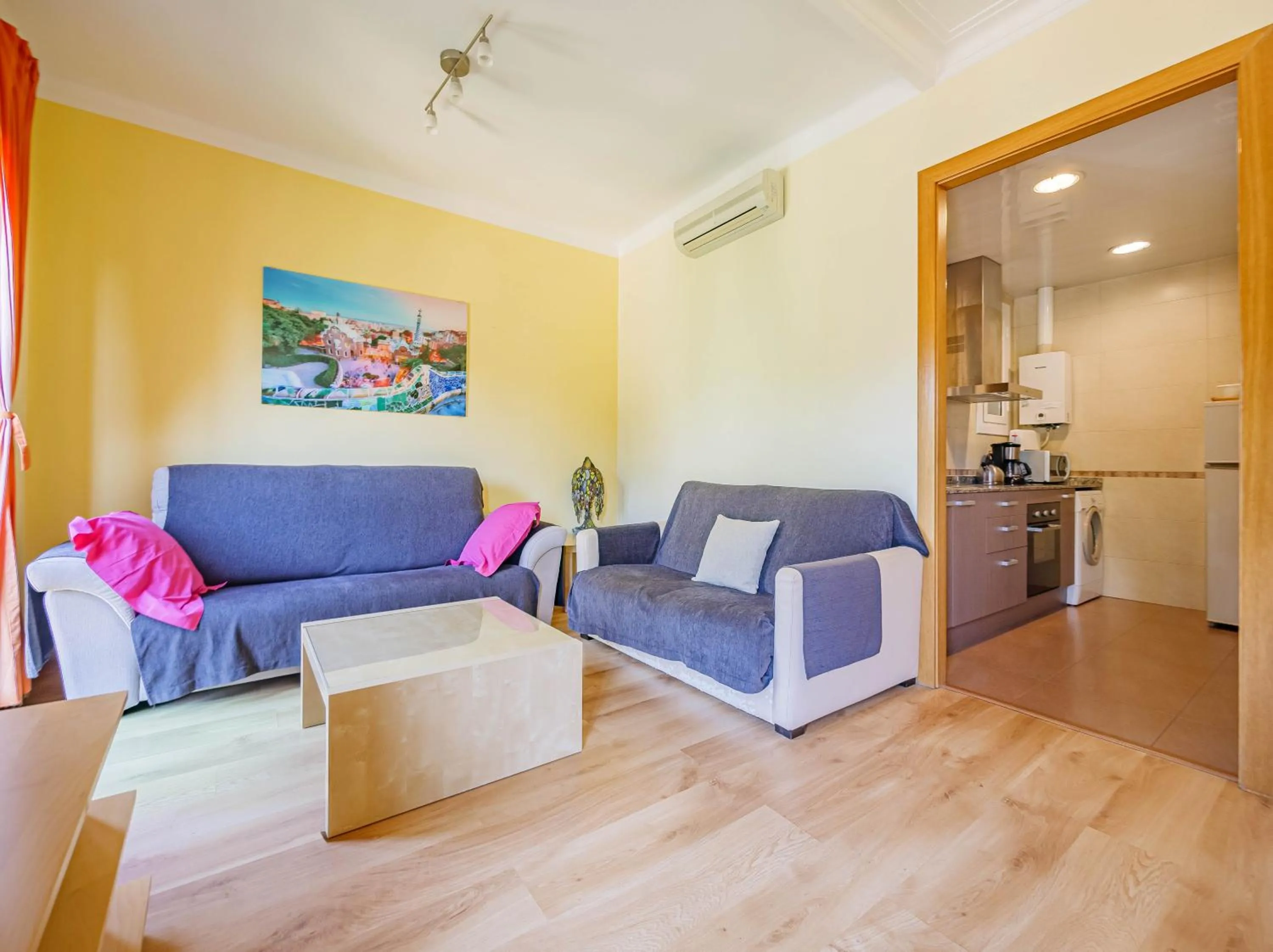 Kitchen or kitchenette in Absolute Sagrada Familia