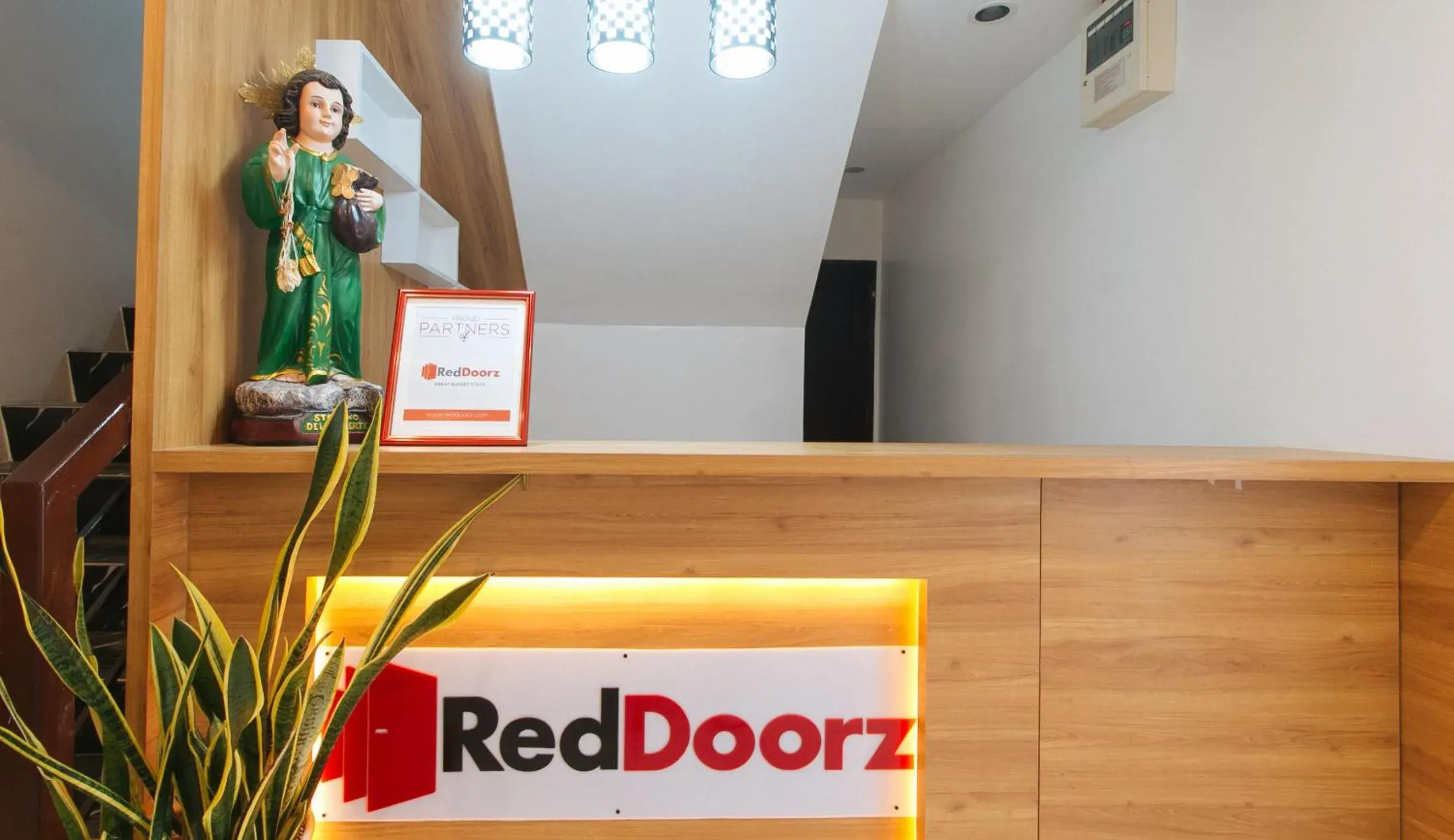 Lobby or reception in RedDoorz near UST Sampaloc Manila Lobby or reception in RedDoorz near UST Sampaloc Manila
