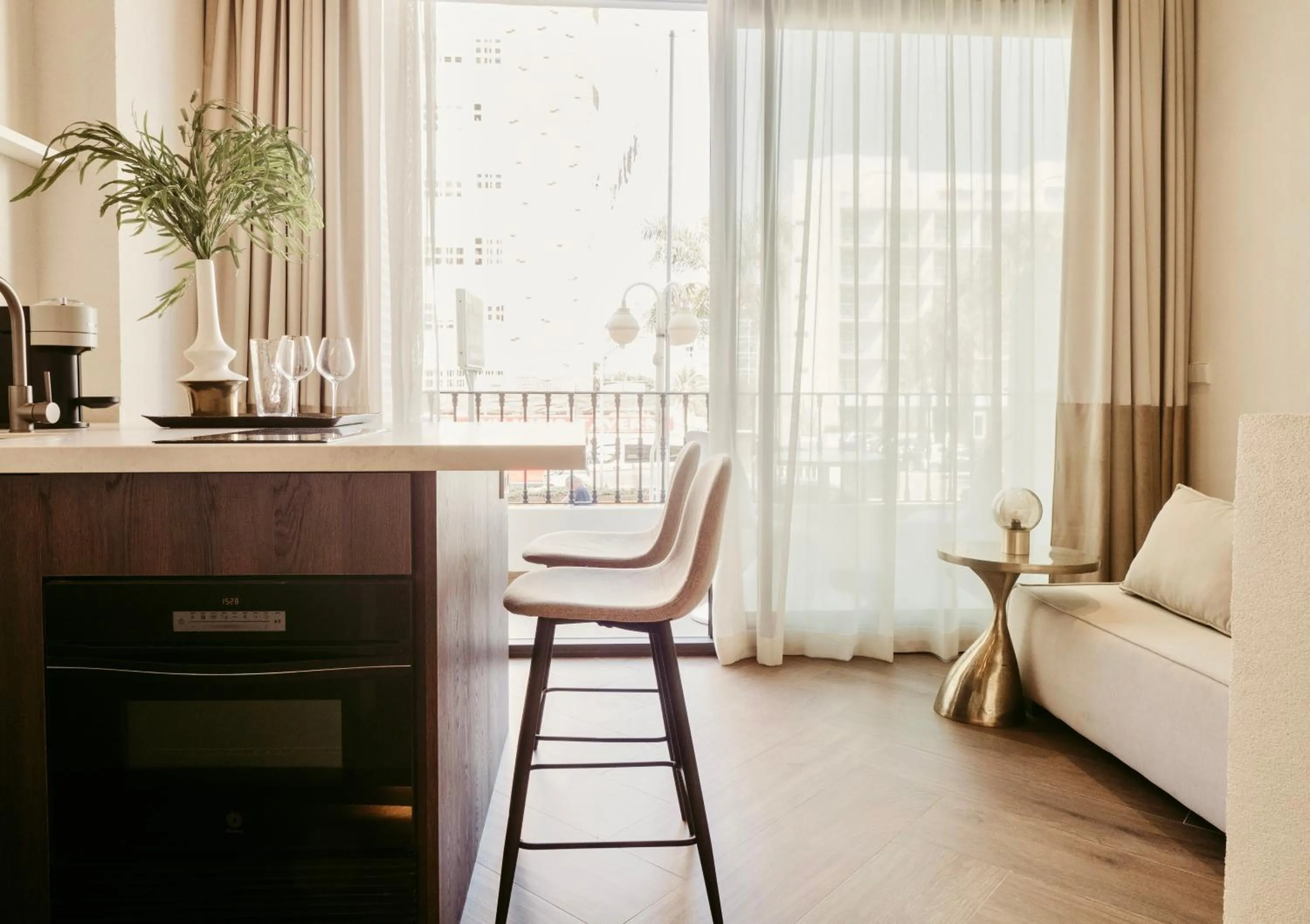 kitchen in Comfy Studios Hotel