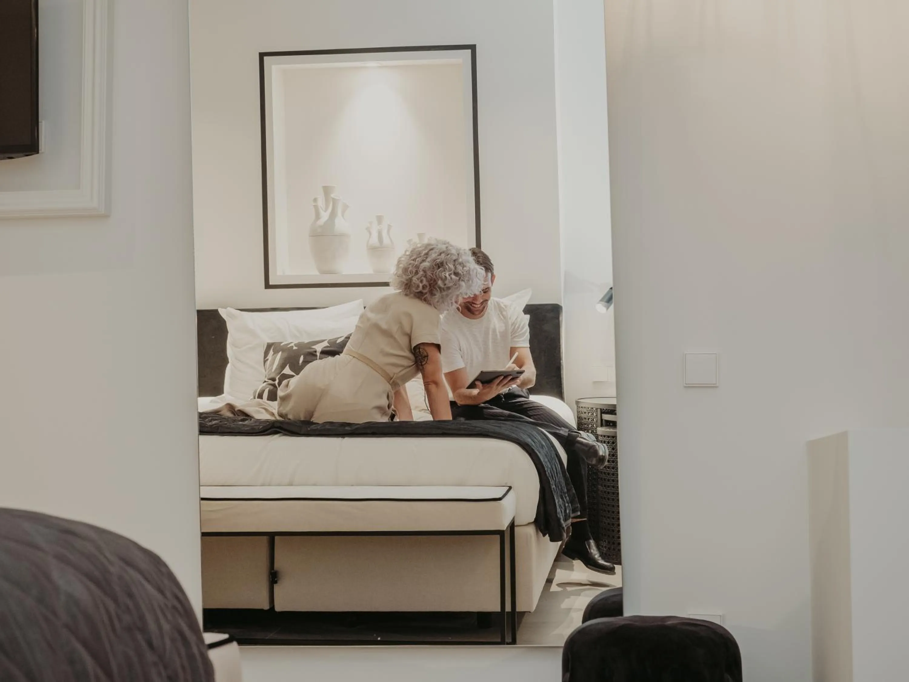 Bedroom in Comfy Studios Hotel