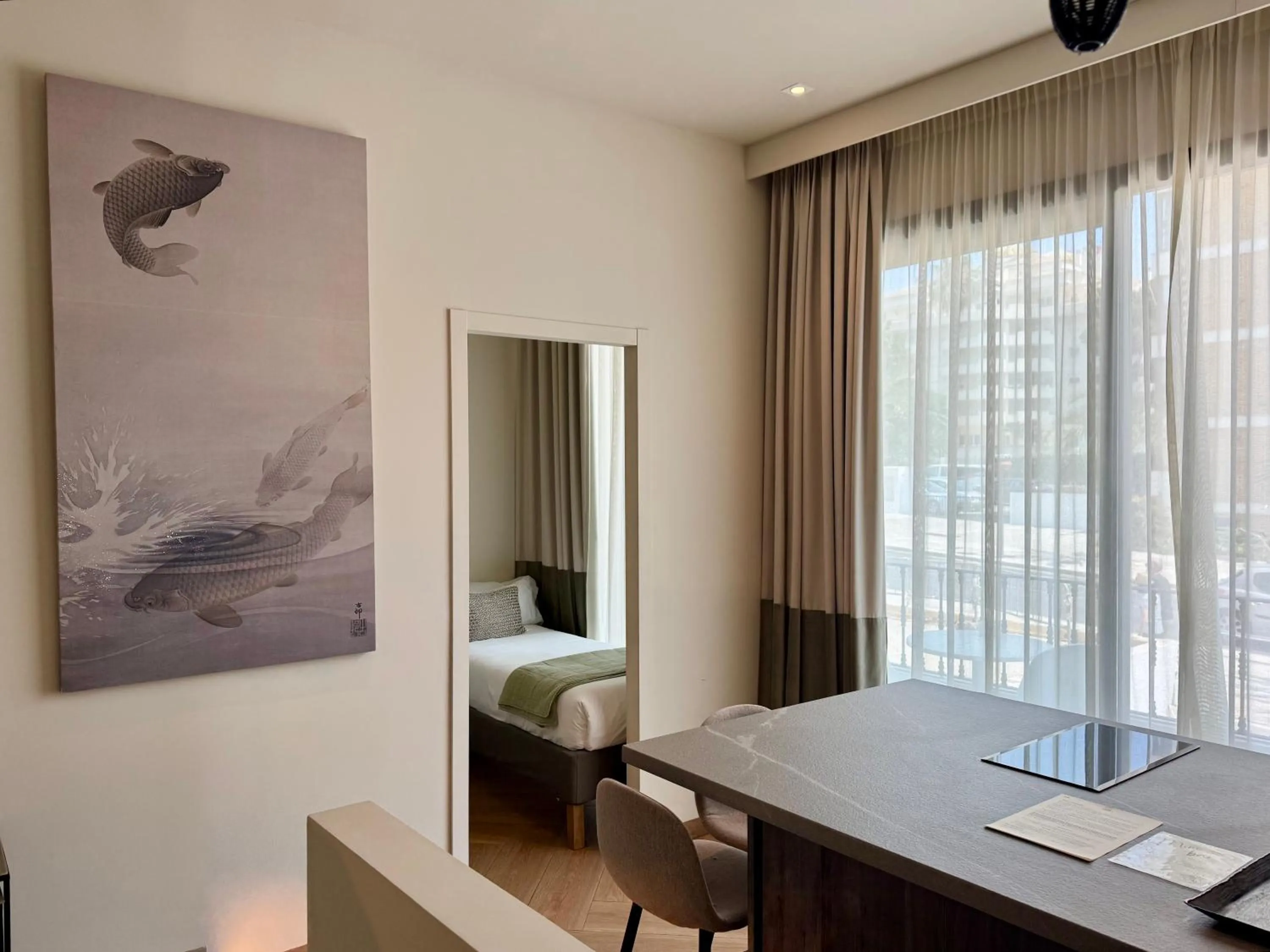 Bedroom, Bed in Comfy Studios Hotel