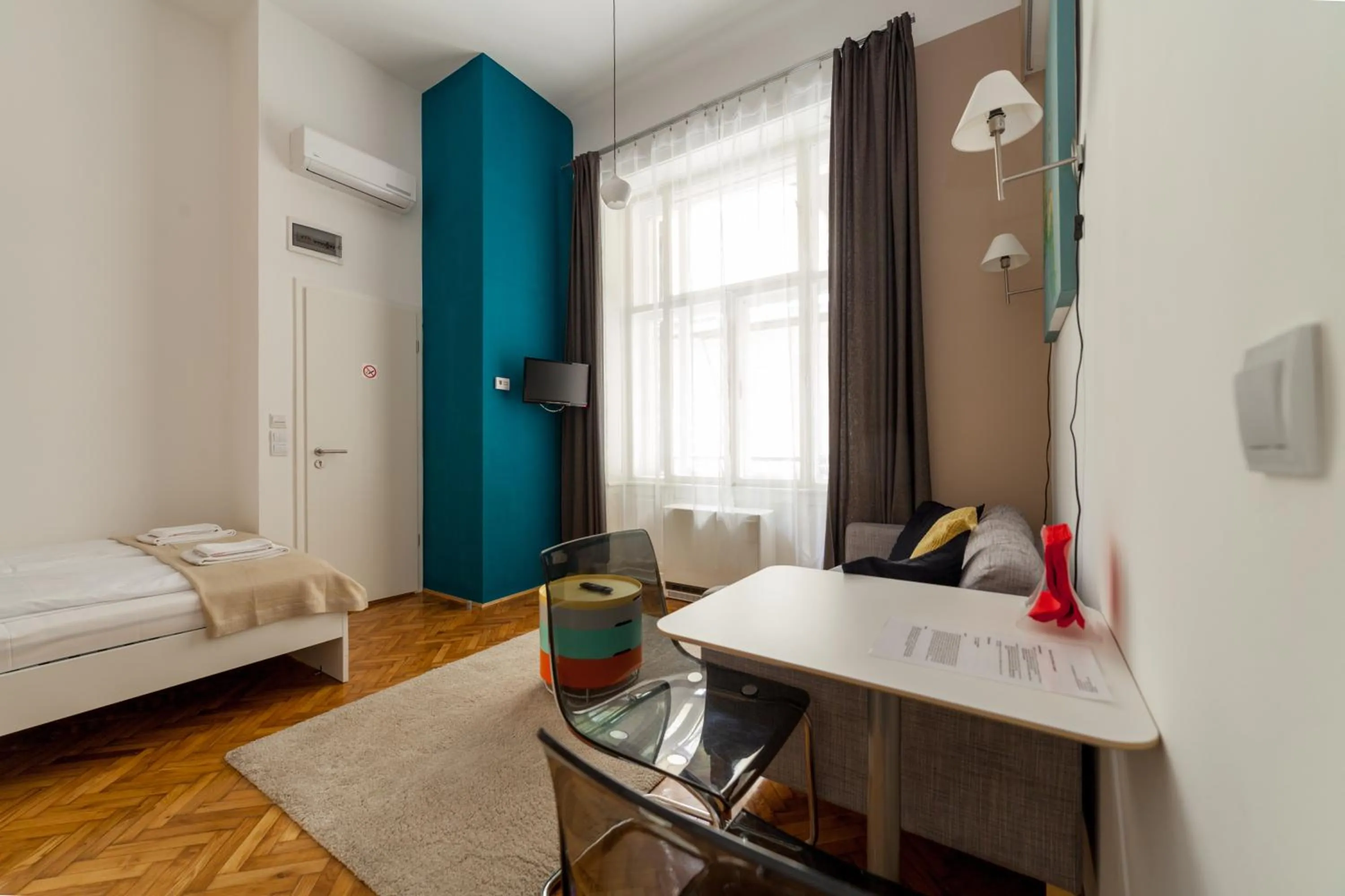 Photo of the whole room, Bed in Tatra 4 Studios