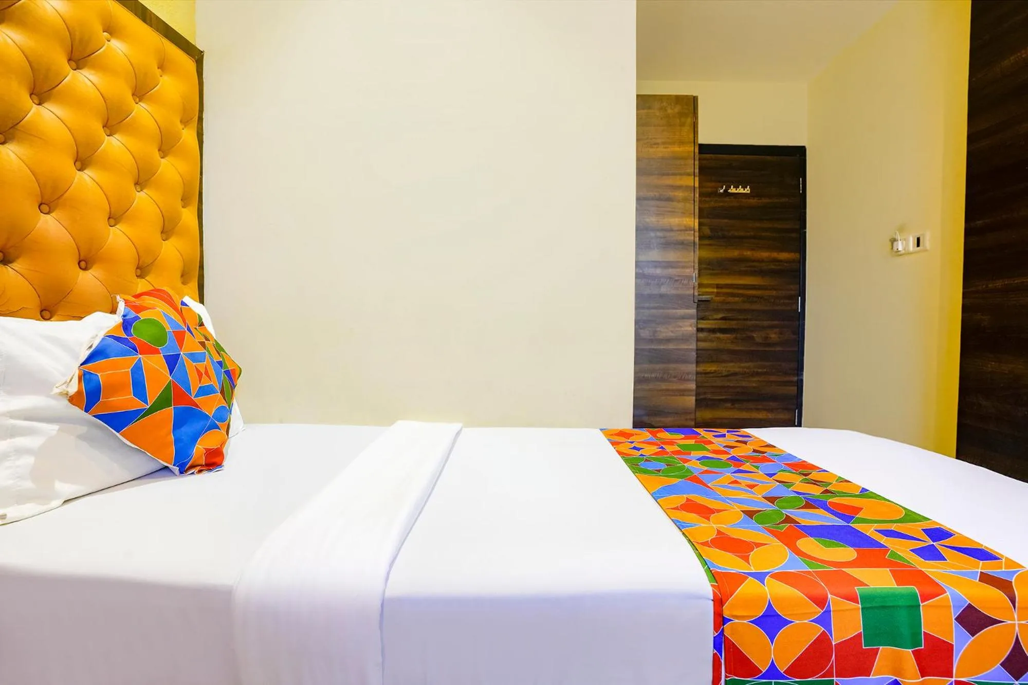 Bed in Via New Silver Elite