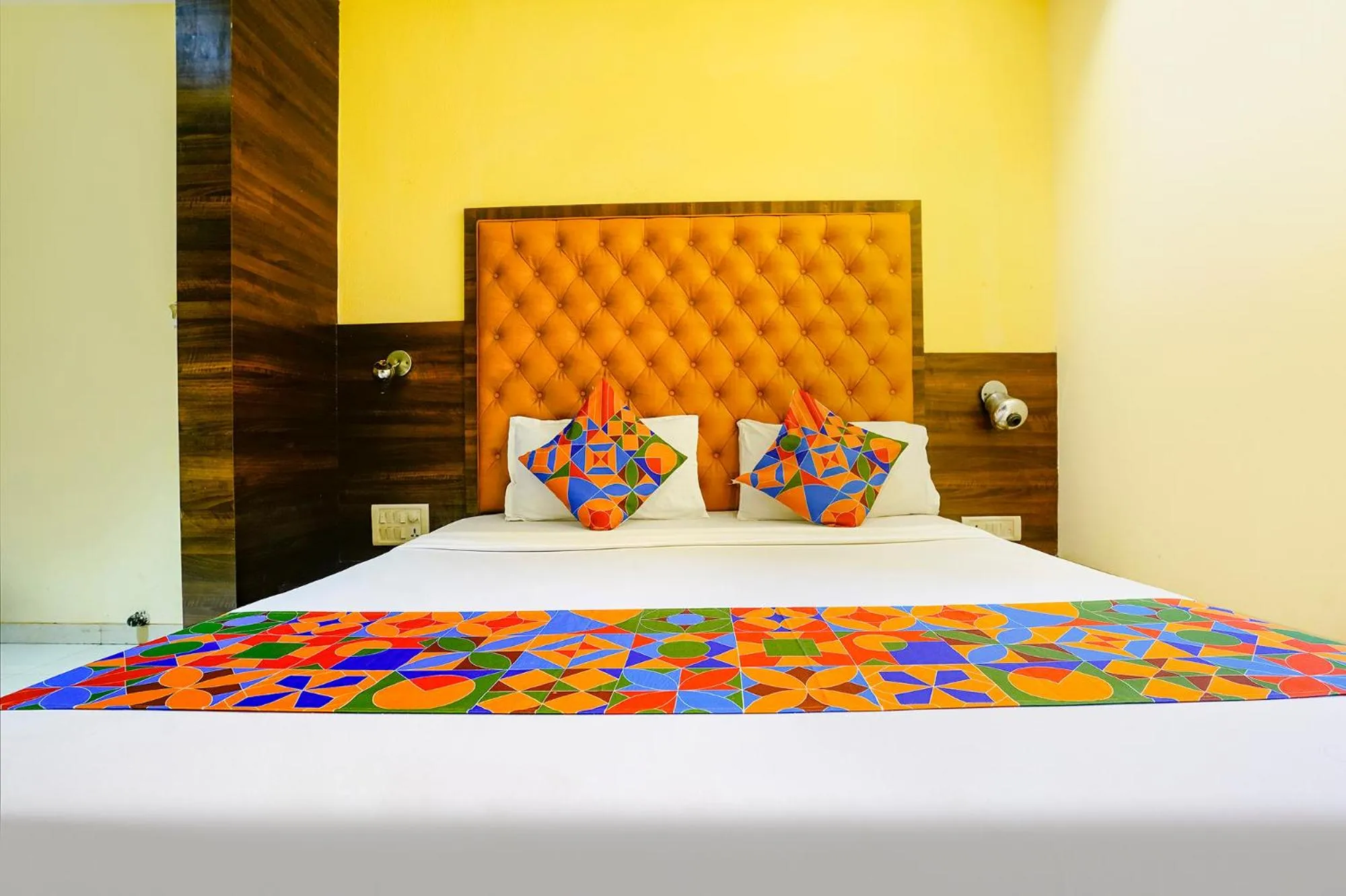 Bed in Via New Silver Elite