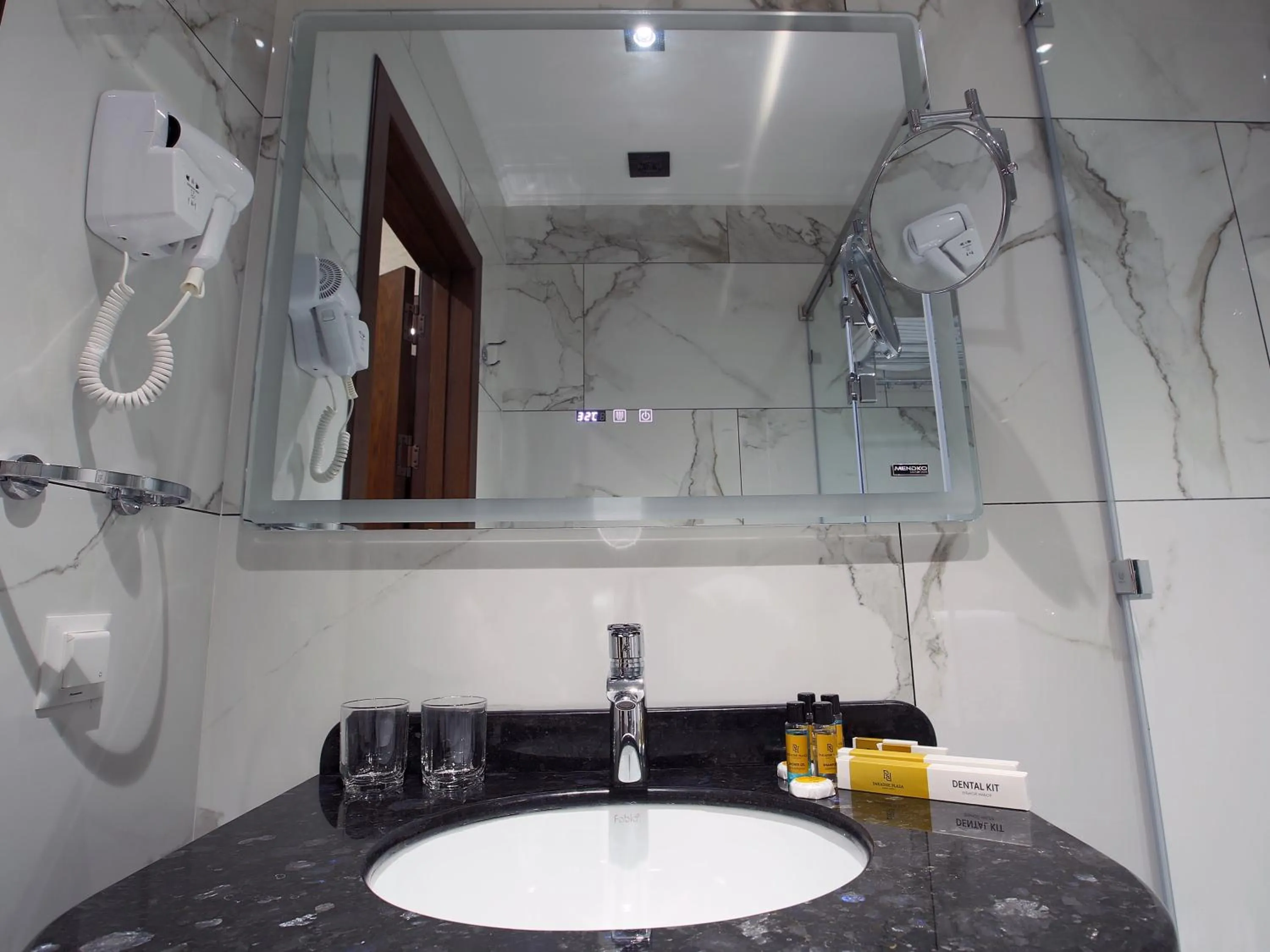 Bathroom in Paradise Plaza Luxury Hotel