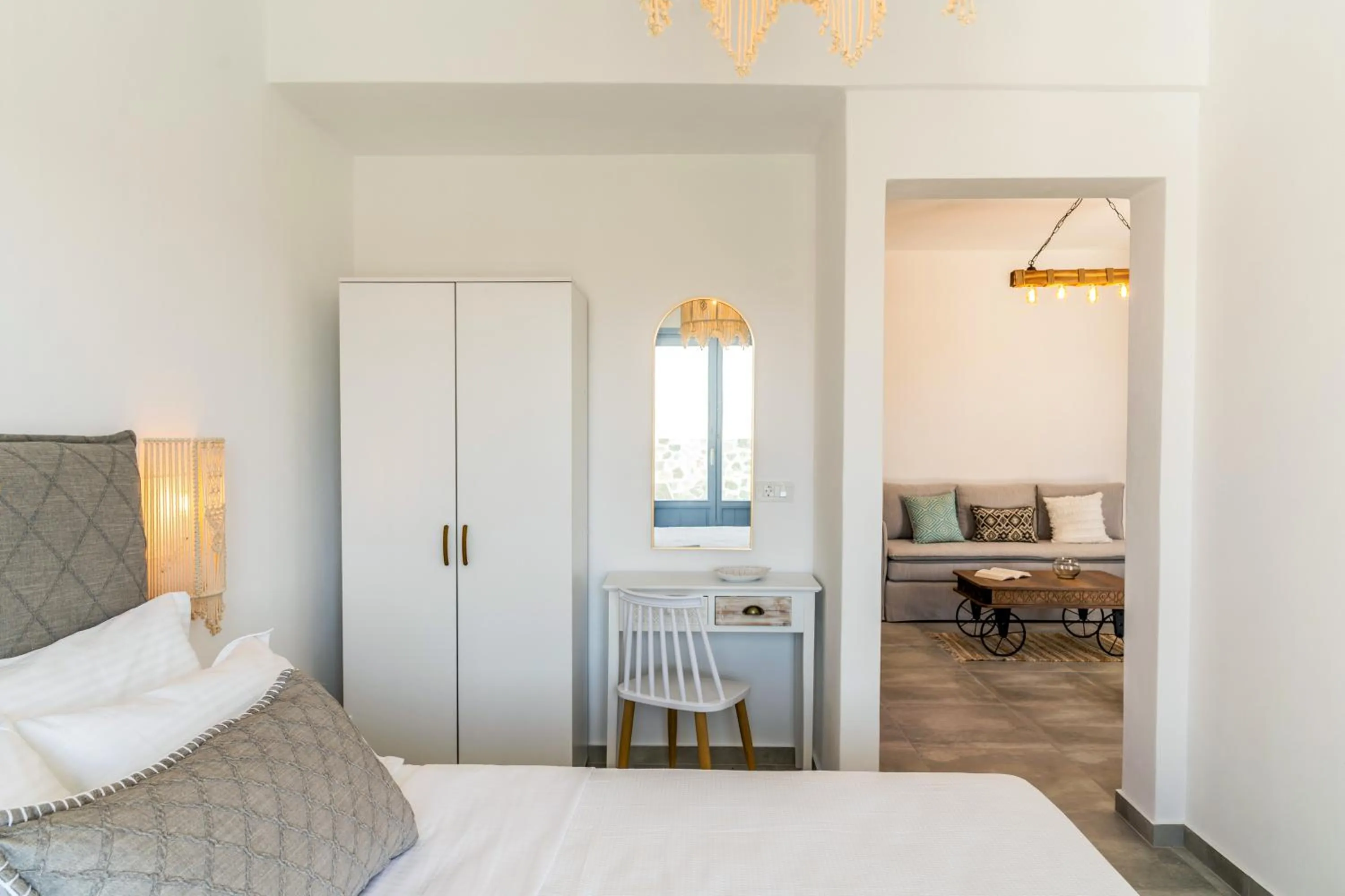 Bed in SantoRossa Luxury Villas