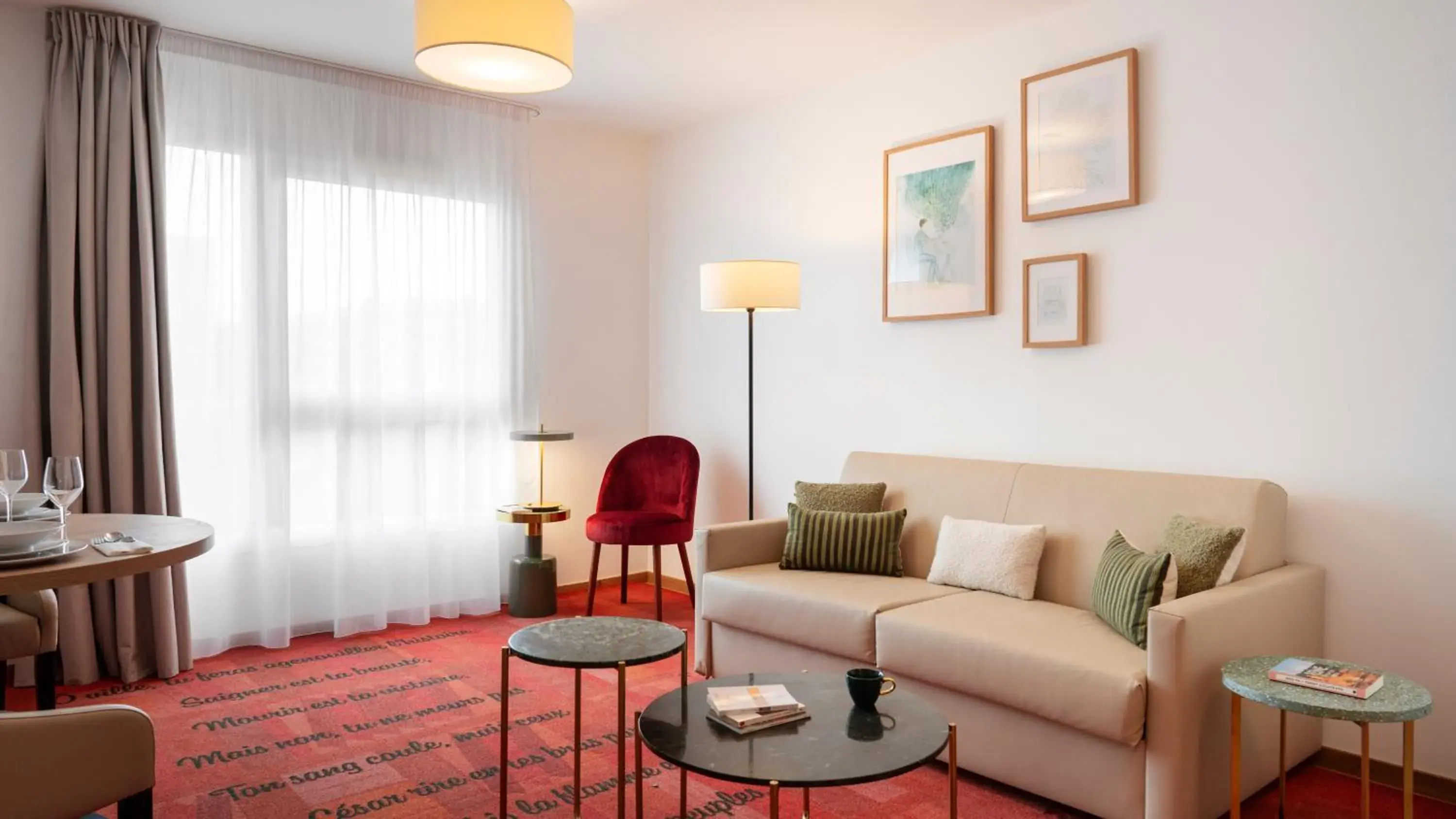 Living room in Residhome Quai d’Ivry Living room in Residhome Quai d’Ivry