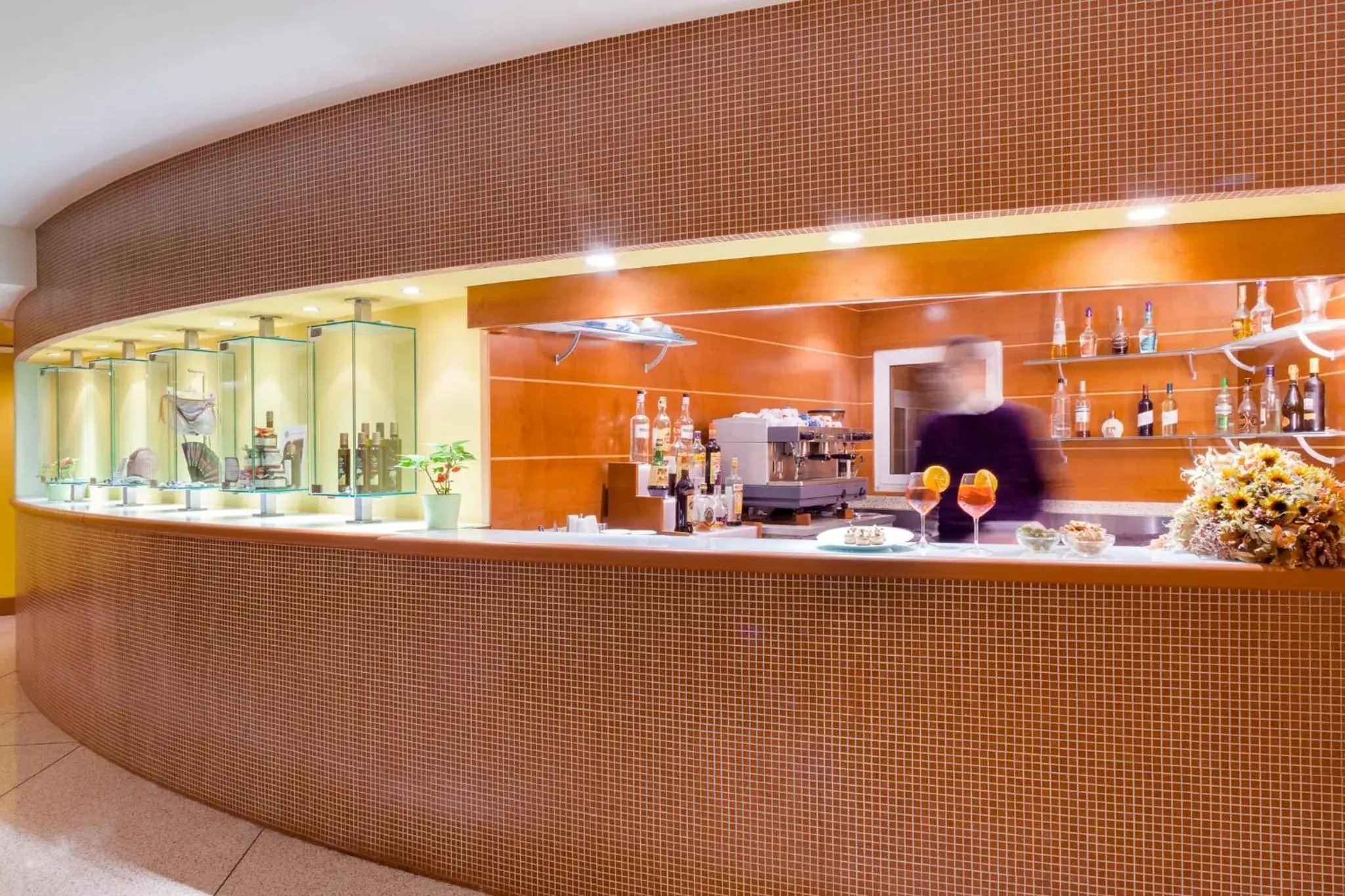 Lounge or bar in Ibis Styles Bari Giovinazzo Lounge or bar in Ibis Styles Bari Giovinazzo