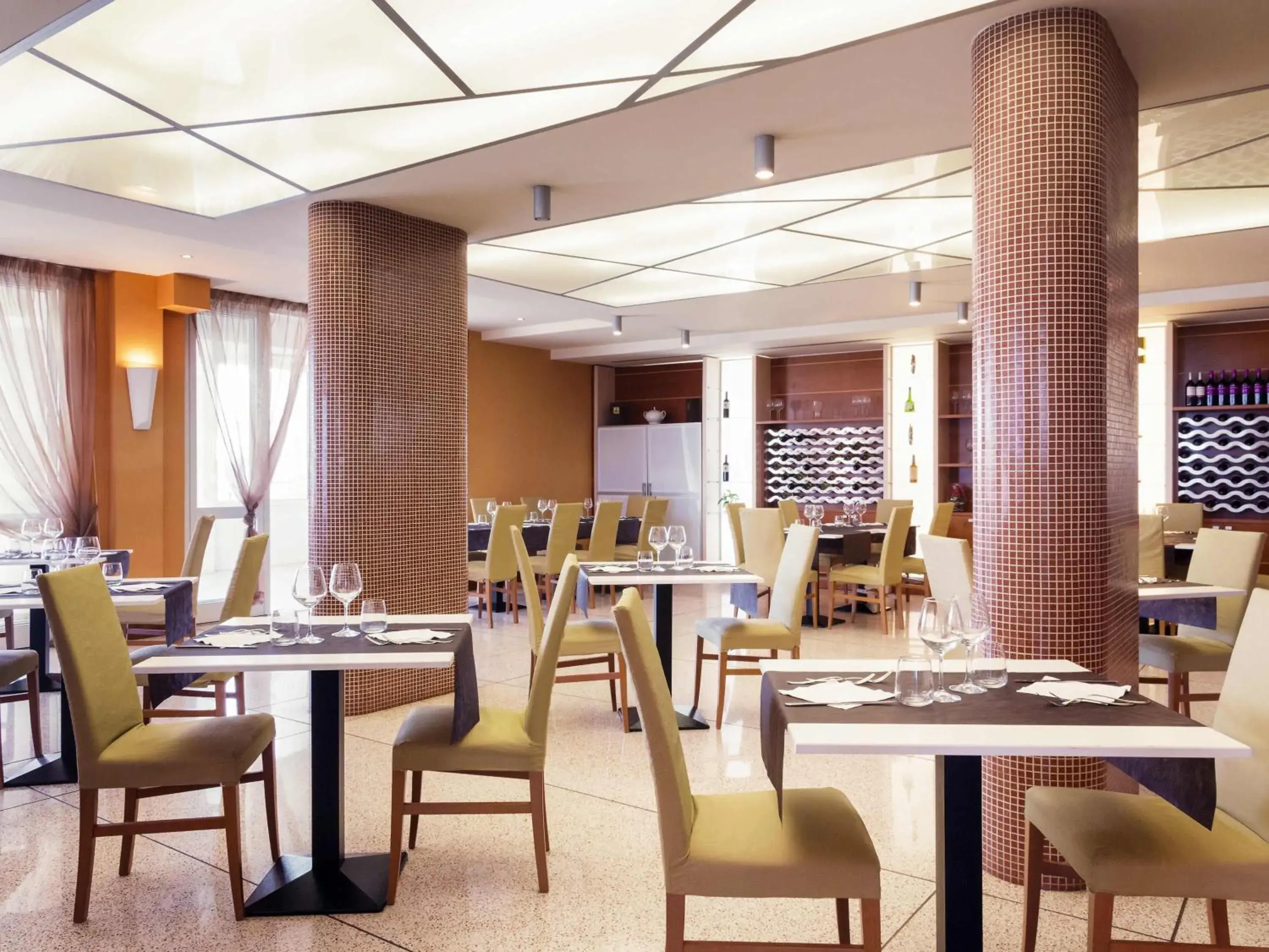 Restaurant/places to eat in Ibis Styles Bari Giovinazzo Restaurant/places to eat in Ibis Styles Bari Giovinazzo