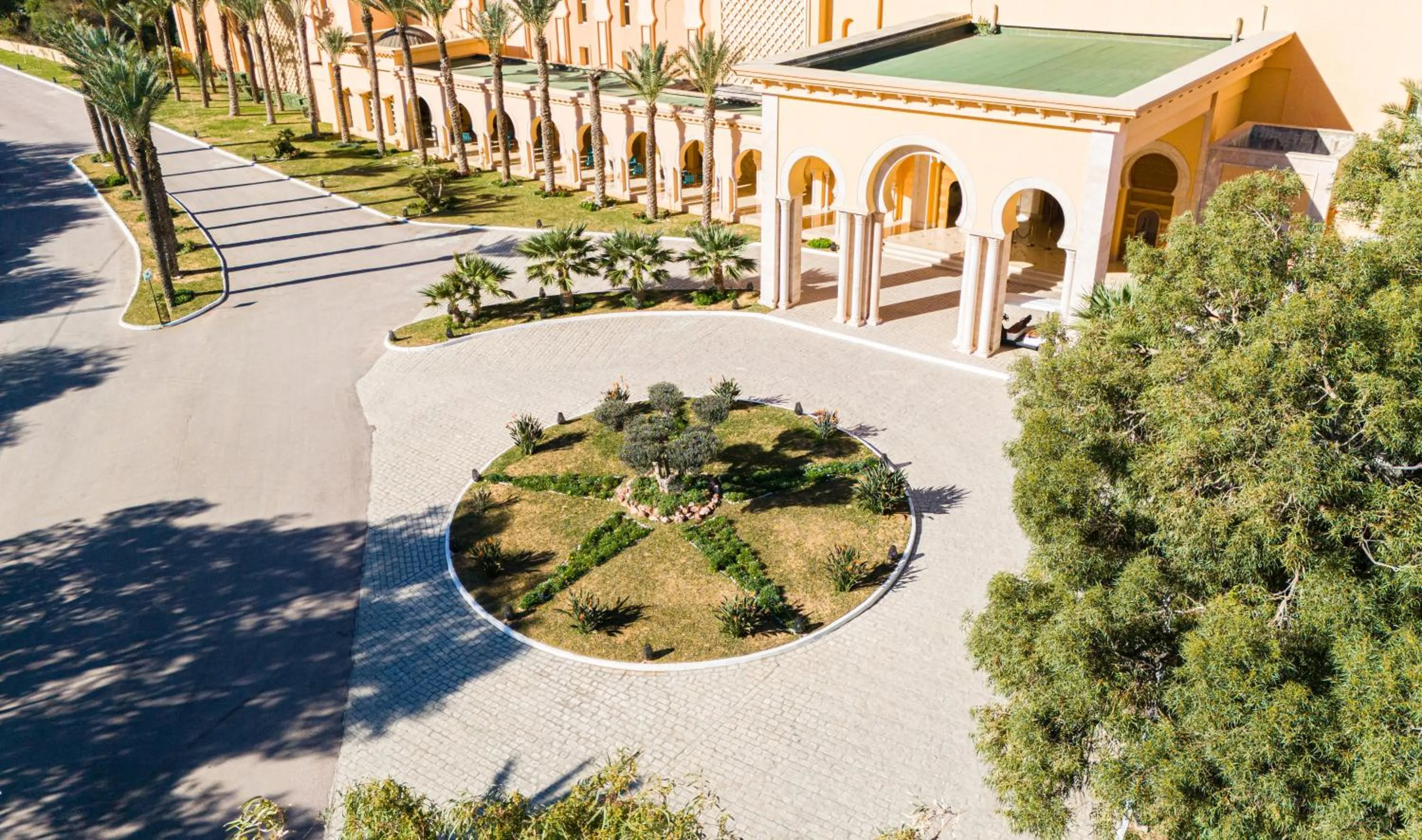 Facade/entrance in Royal Tulip Korbous Bay Thalasso & Springs