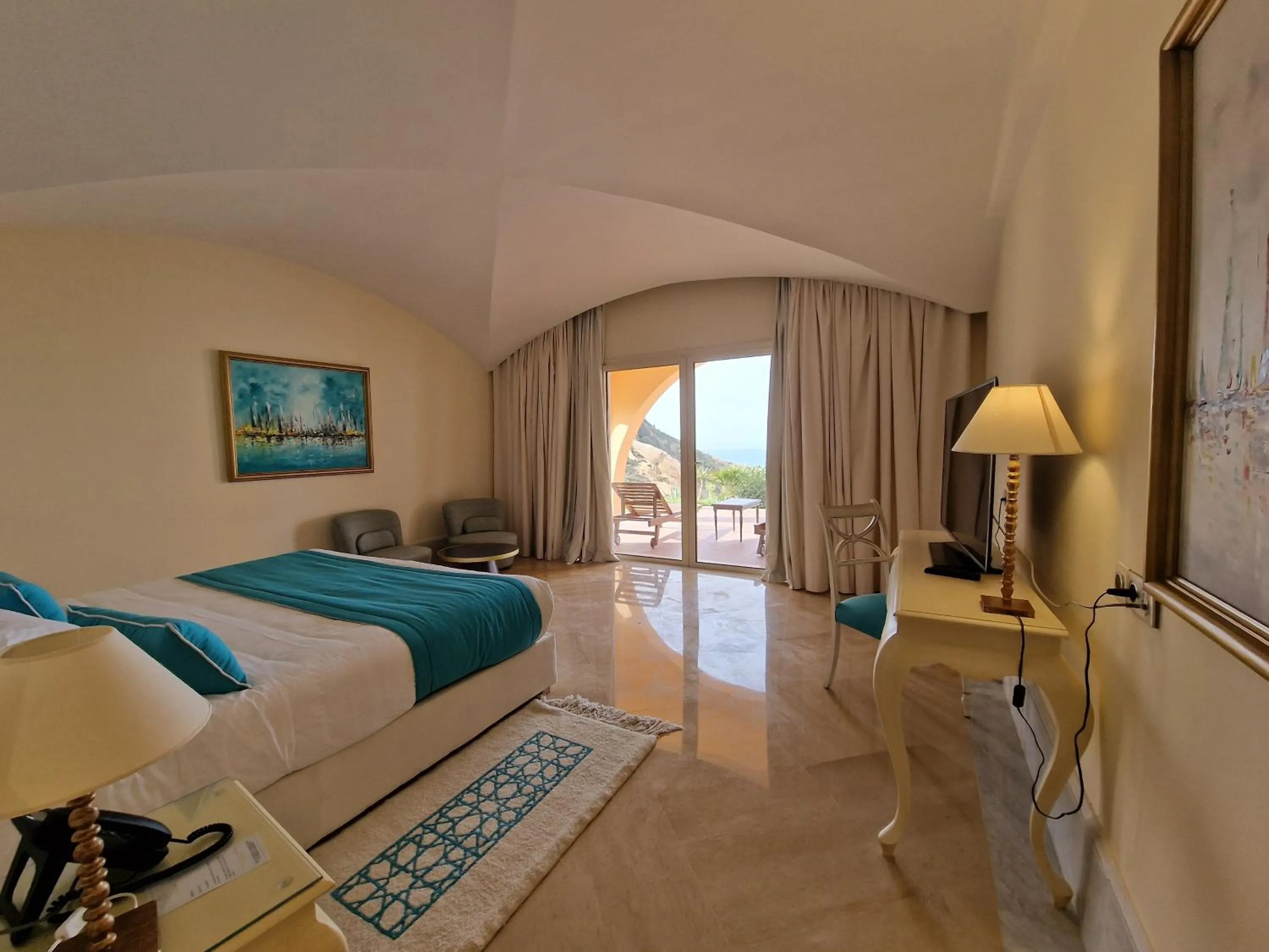 Bed in Royal Tulip Korbous Bay Thalasso & Springs