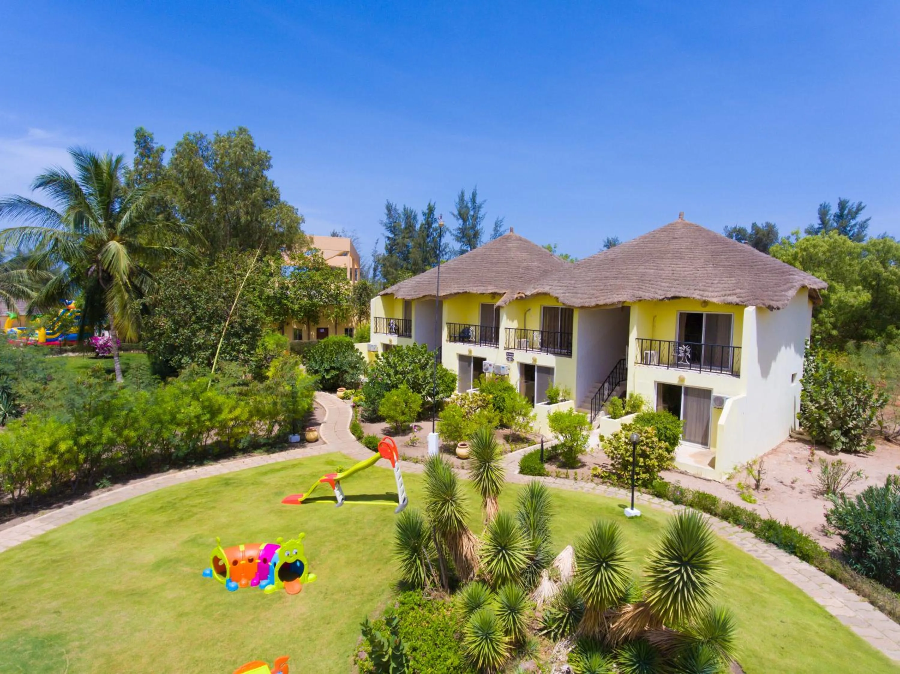 Facade/entrance in Royal Saly