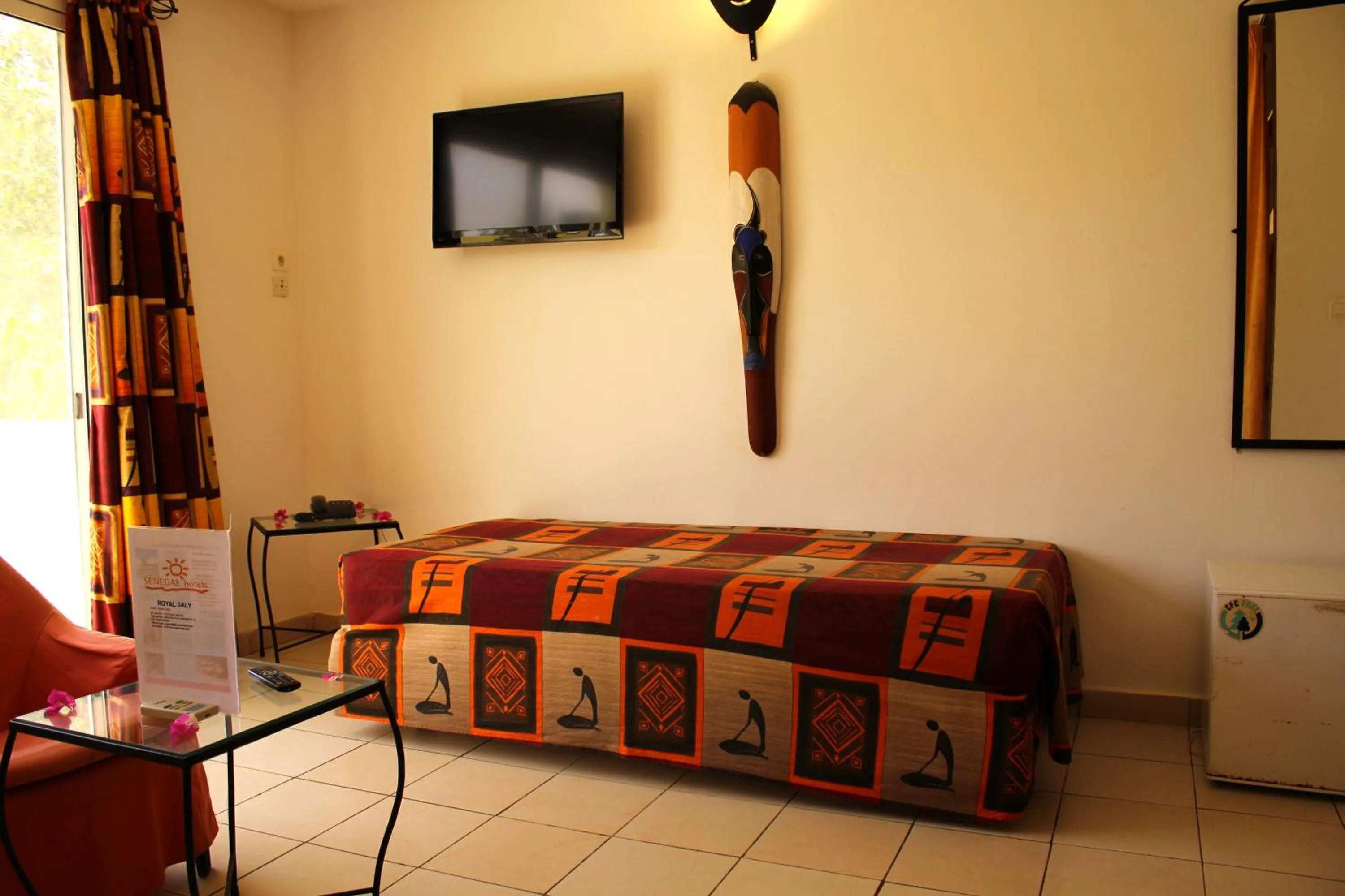 Living room, Bed in Royal Saly