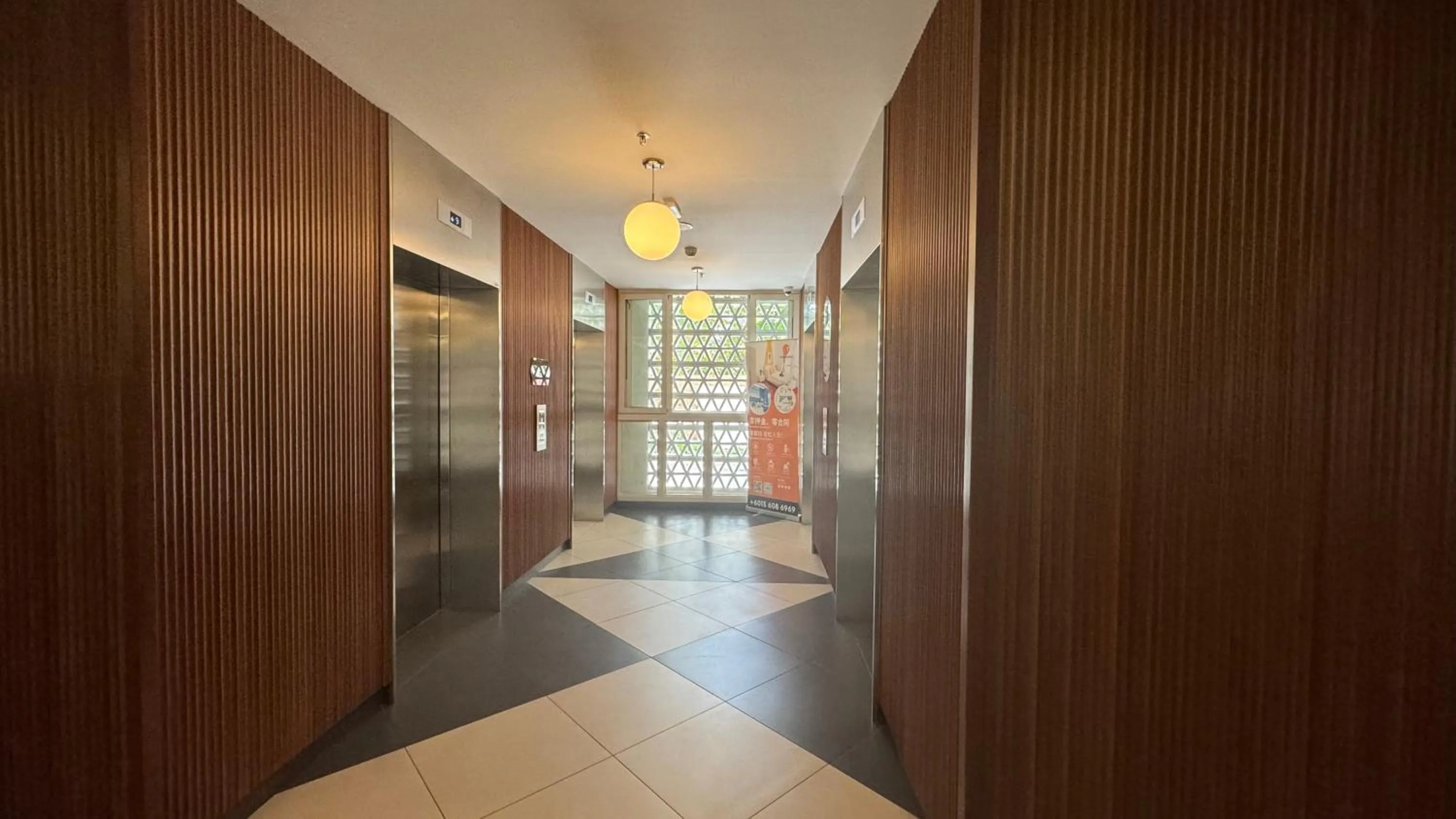 Lobby or reception in UNA Serviced Apartment by manatidur