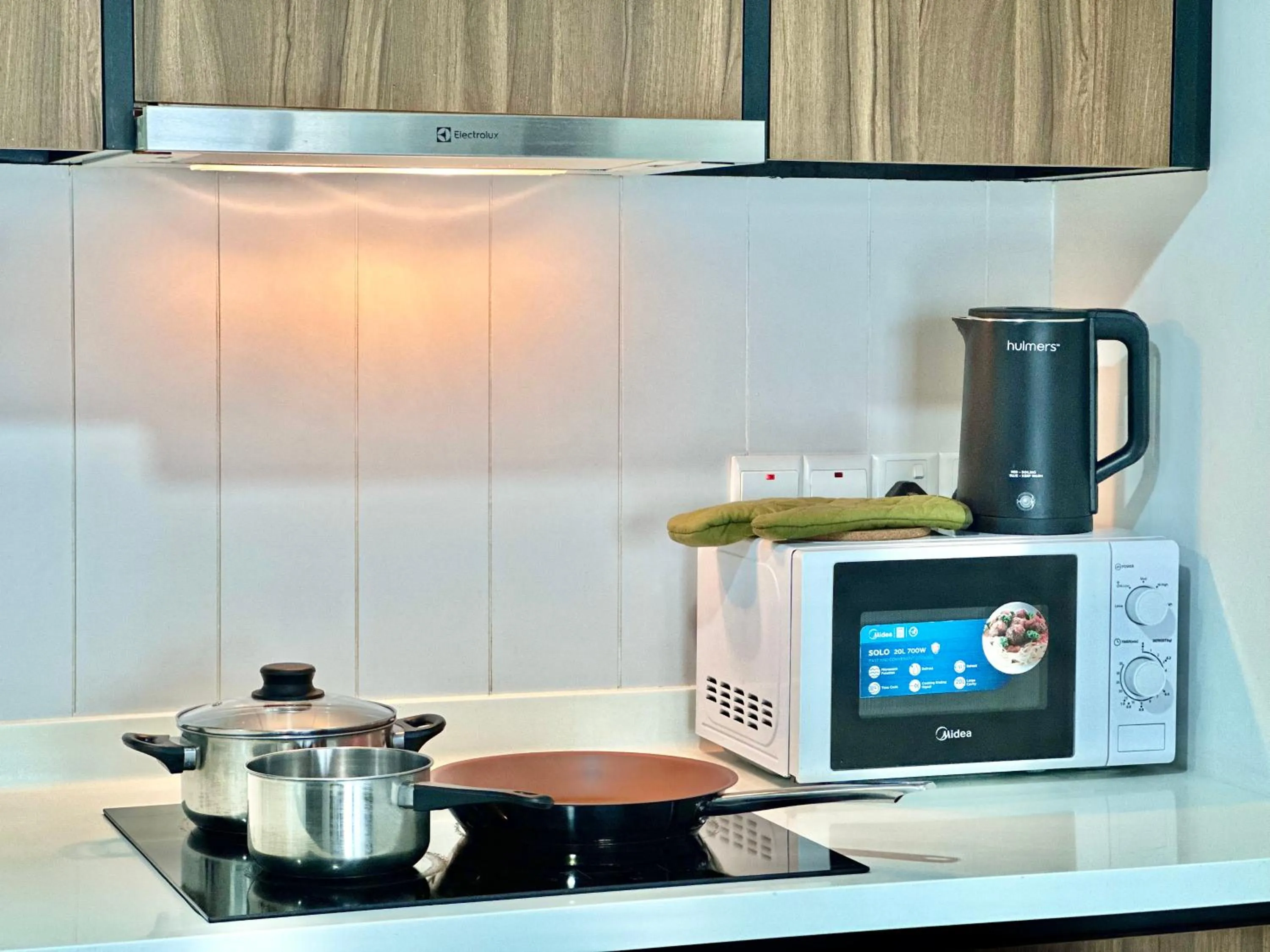 kitchen in UNA Serviced Apartment by manatidur