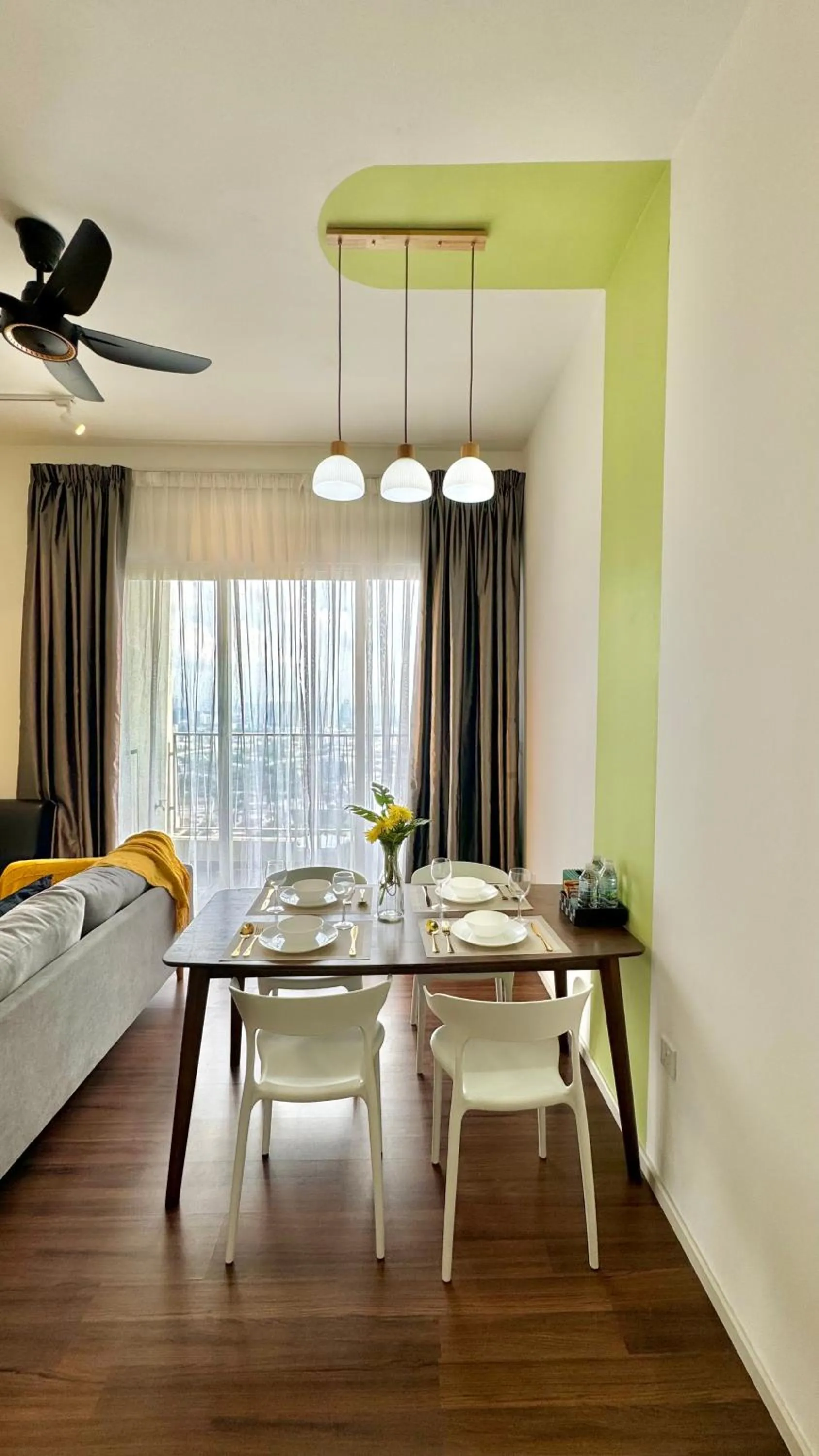 Living room, Bed in UNA Serviced Apartment by manatidur