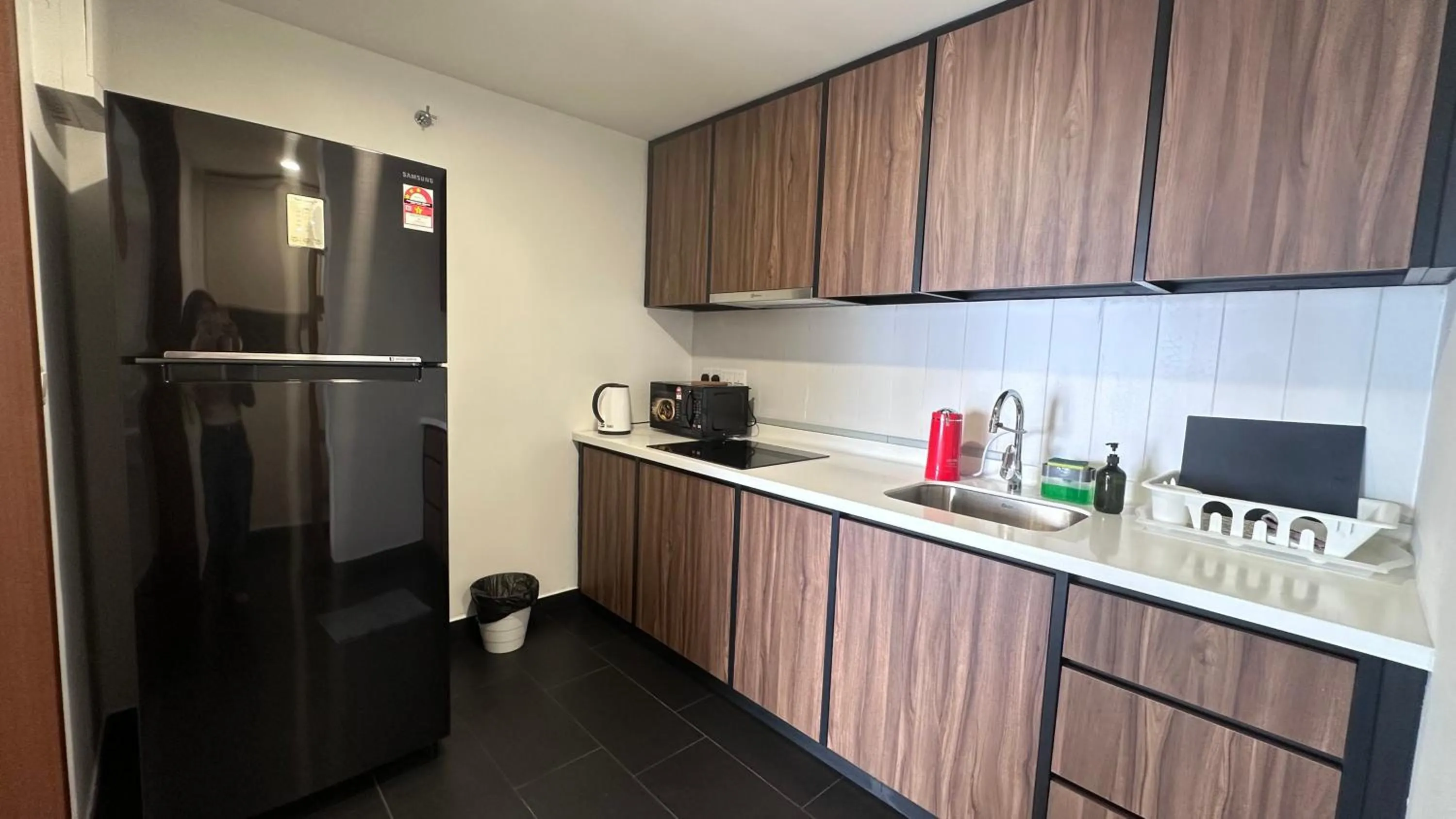 kitchen in UNA Serviced Apartment by manatidur