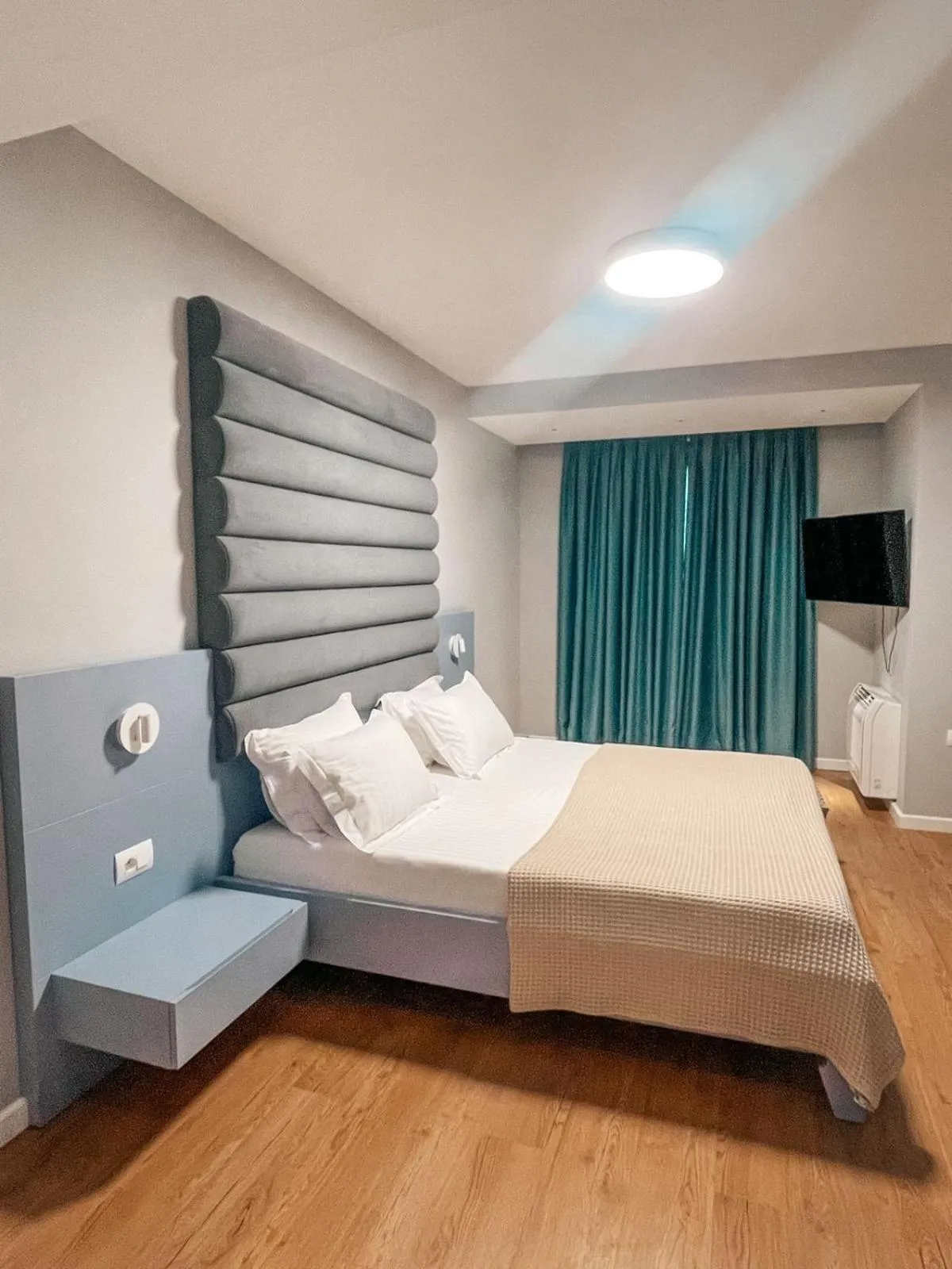 Bedroom, Bed in Hotel Nertili