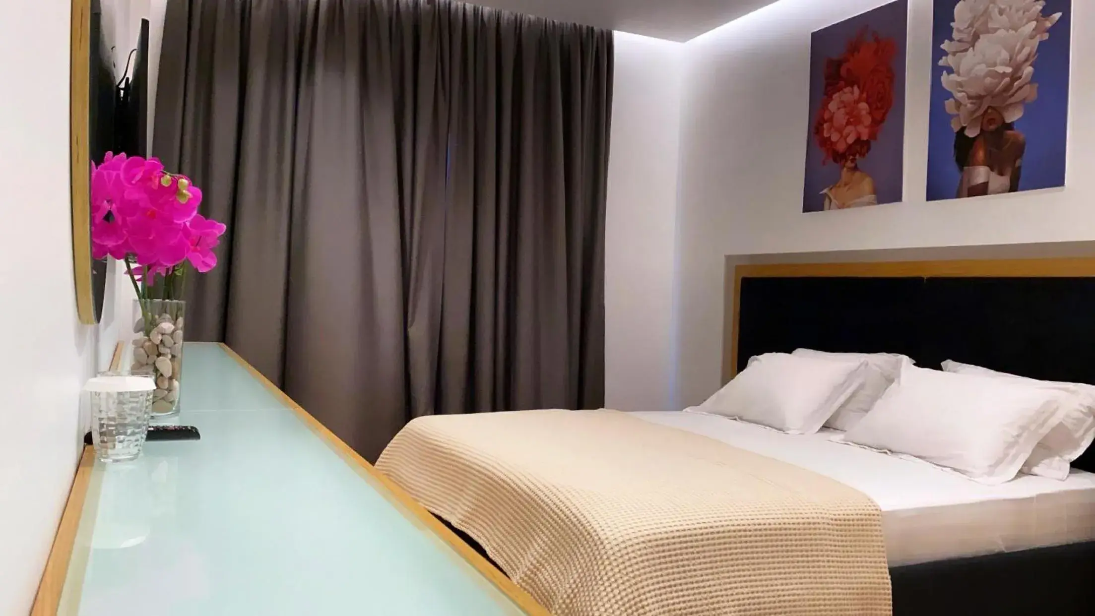 Economy Double Room in Hotel Nertili Economy Double Room in Hotel Nertili