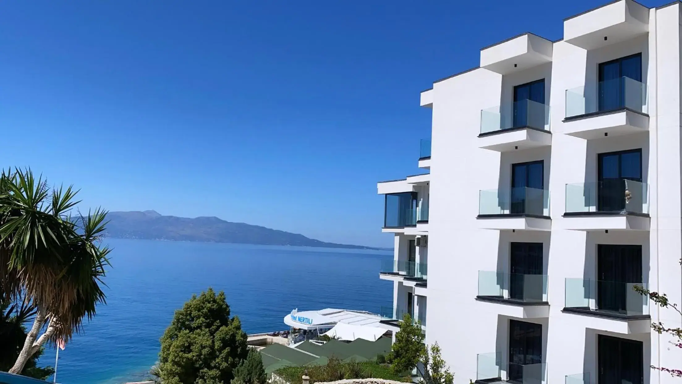 Property building in Hotel Nertili Property building in Hotel Nertili