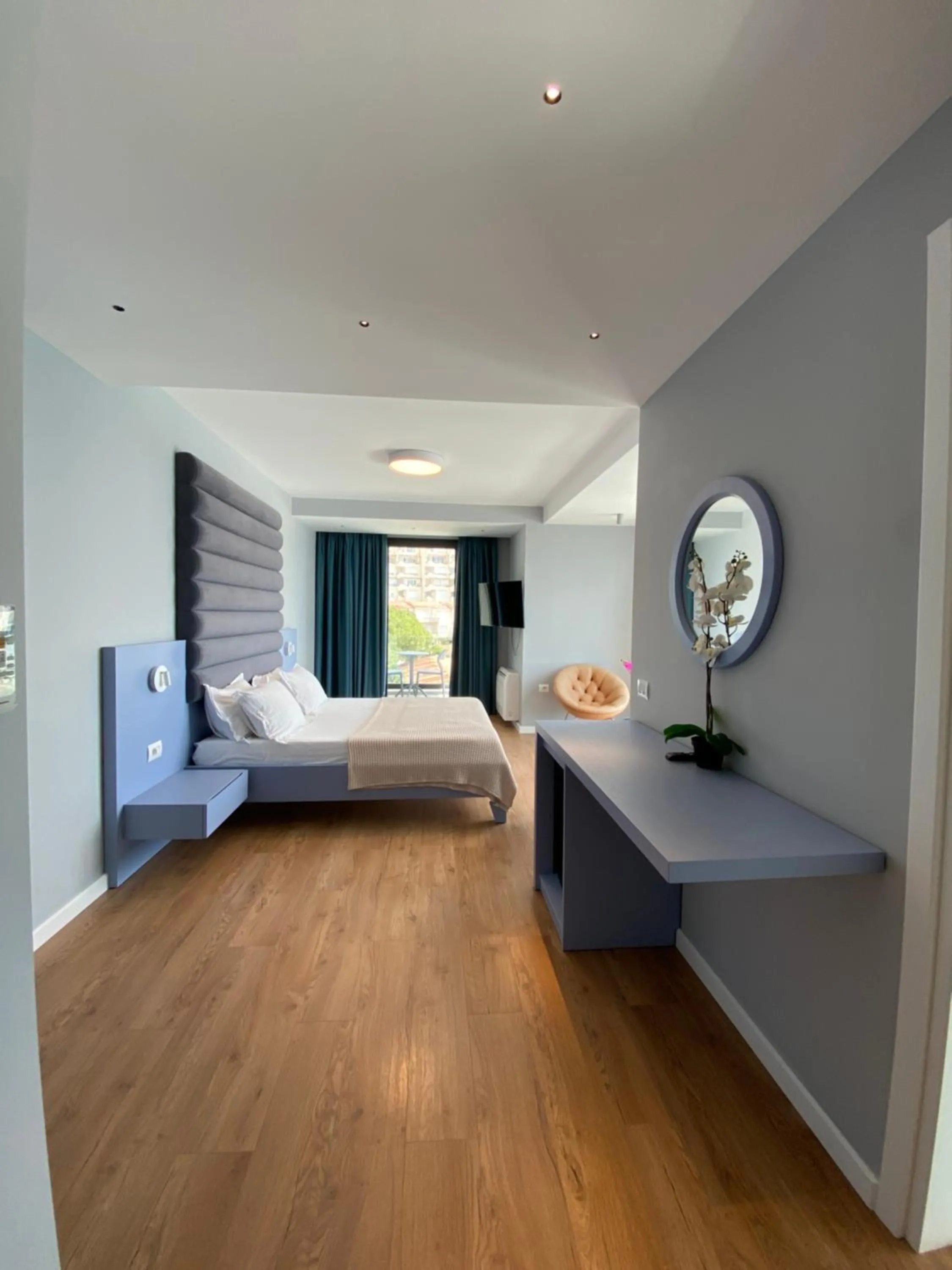 Photo of the whole room, Bed in Hotel Nertili