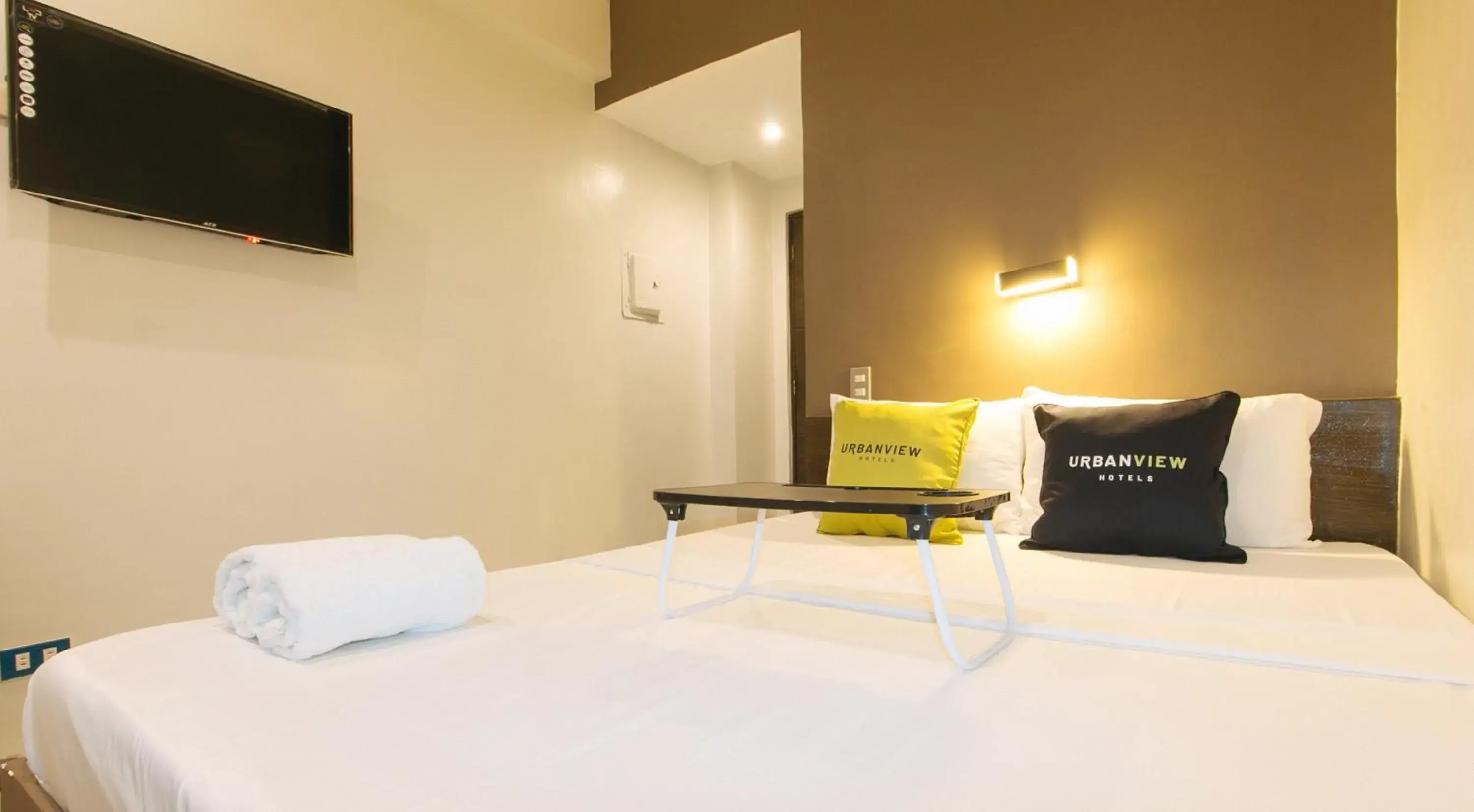 Bedroom, Bed in UrbanView at San Antonio's Place Sampaloc Manila Bedroom, Bed in UrbanView at San Antonio's Place Sampaloc Manila